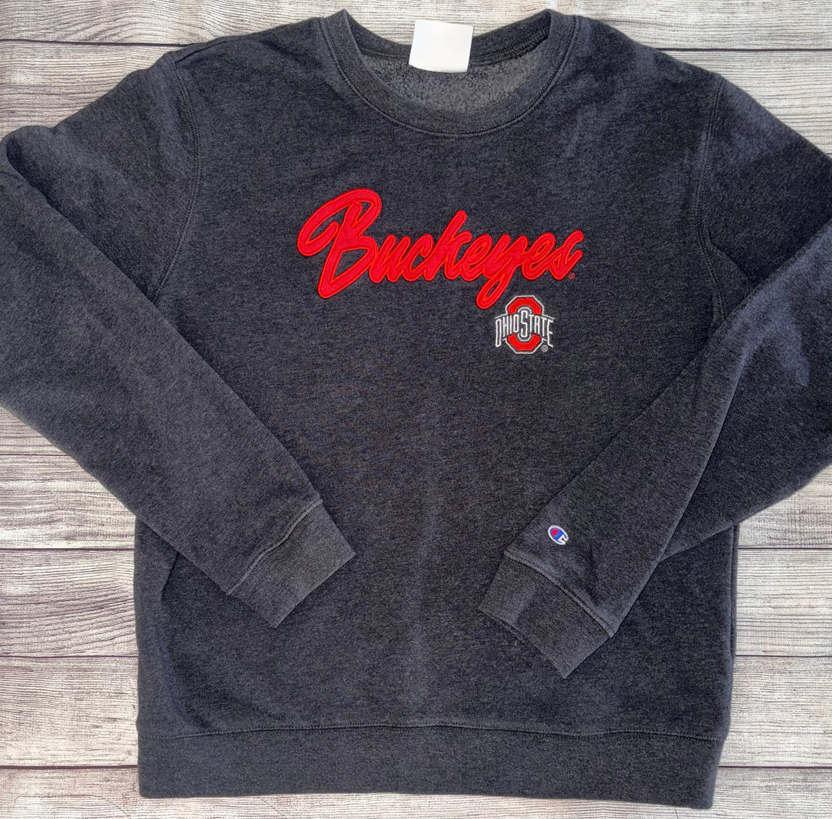 Seller 124 Champion Large Women’s Ohio State Pullover