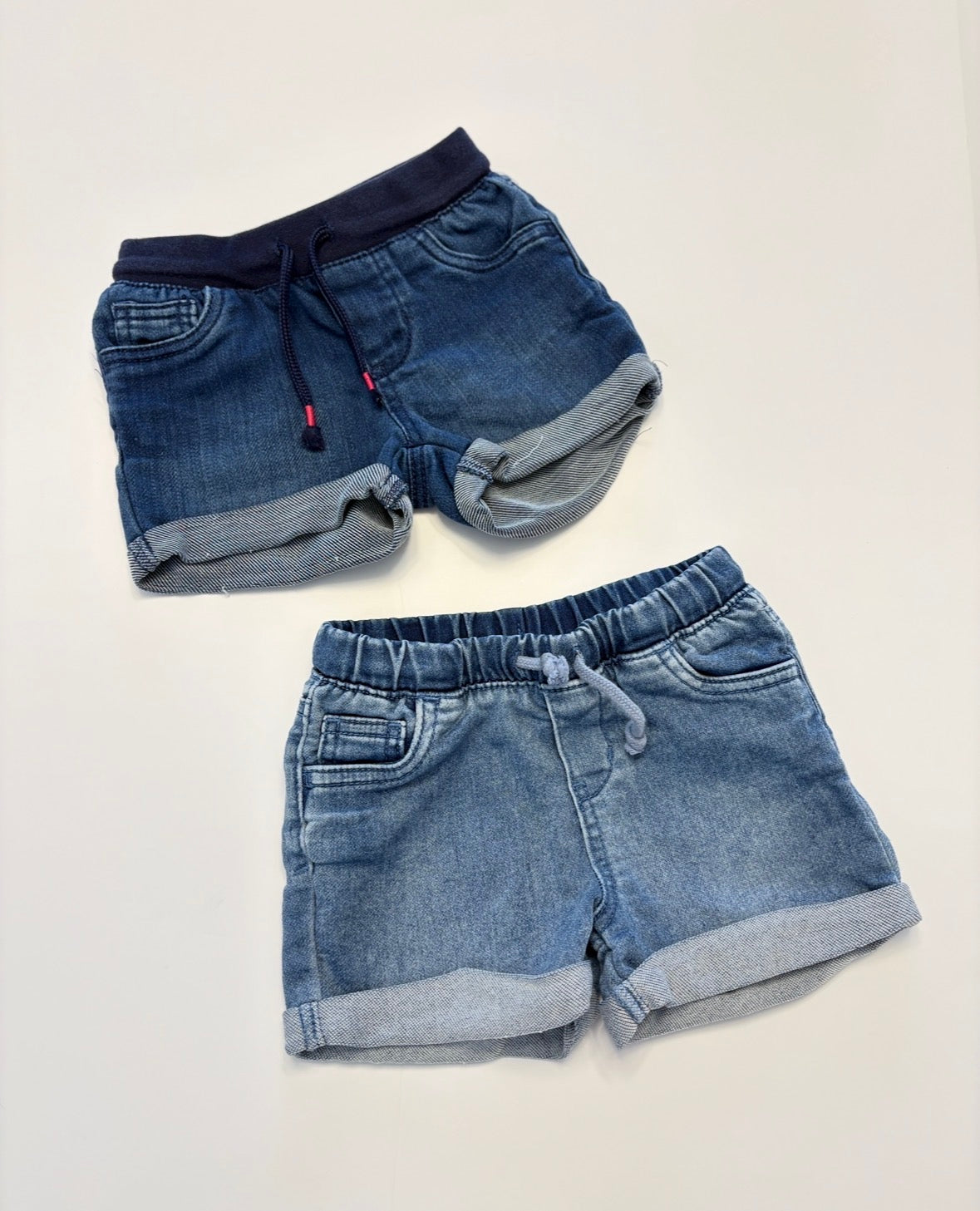 #121 Girls 3T set of two Cat and Jack pull on denim shorts, EUC