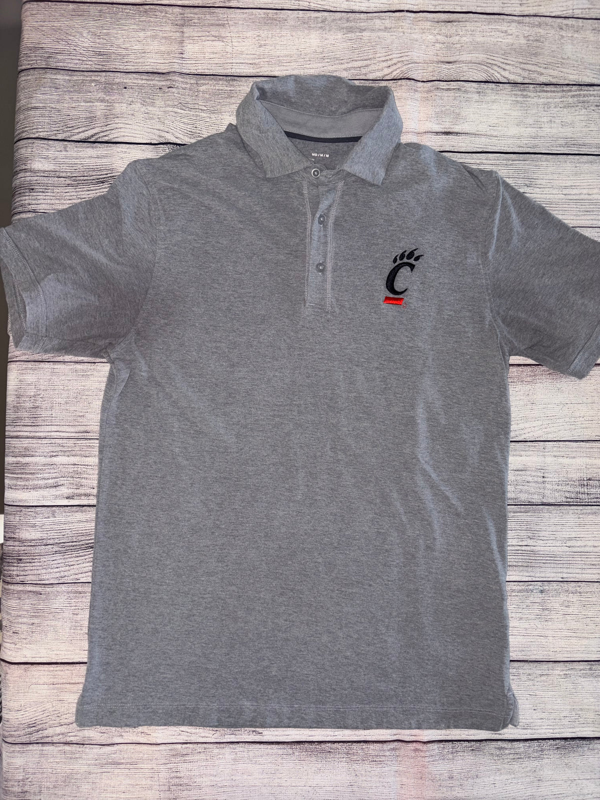 Seller 124 Under Armour Men’s Medium UC Polo