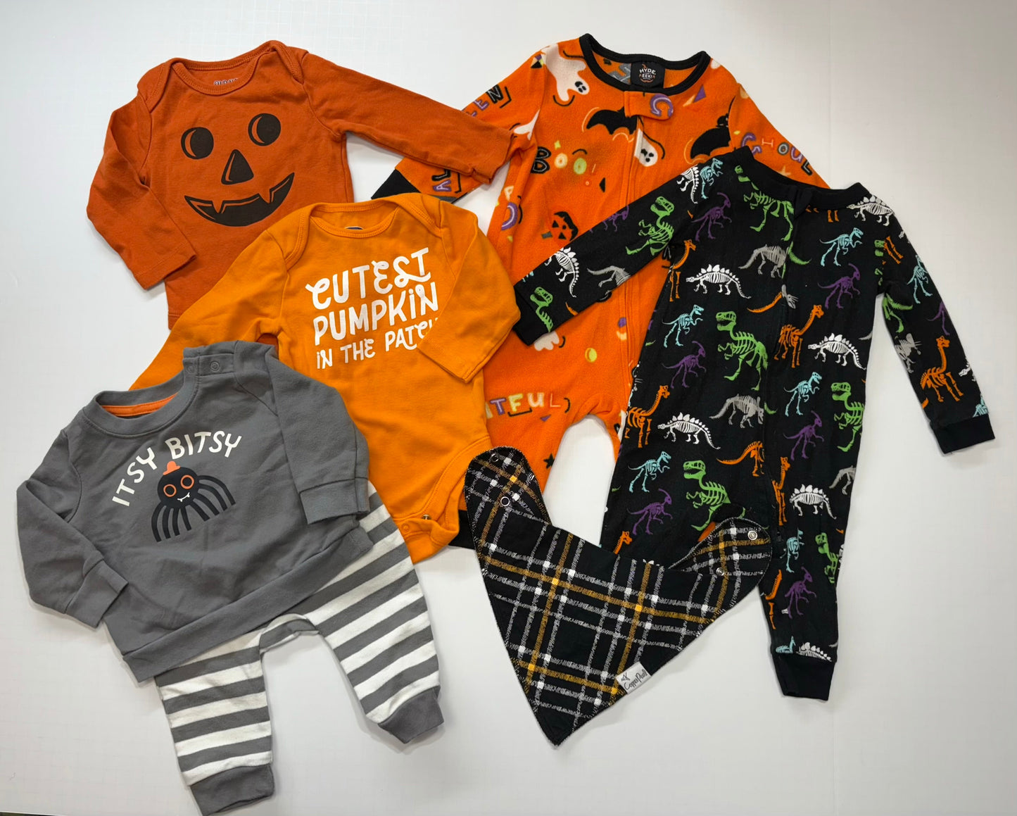 Seller 189 3-6m Baby Halloween Bundle (6) VGUC