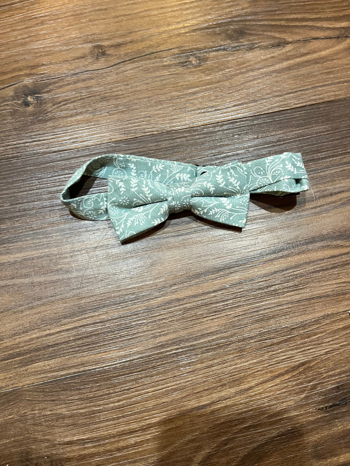 #67 Sage Green Floral Bow Tie 1 of 2