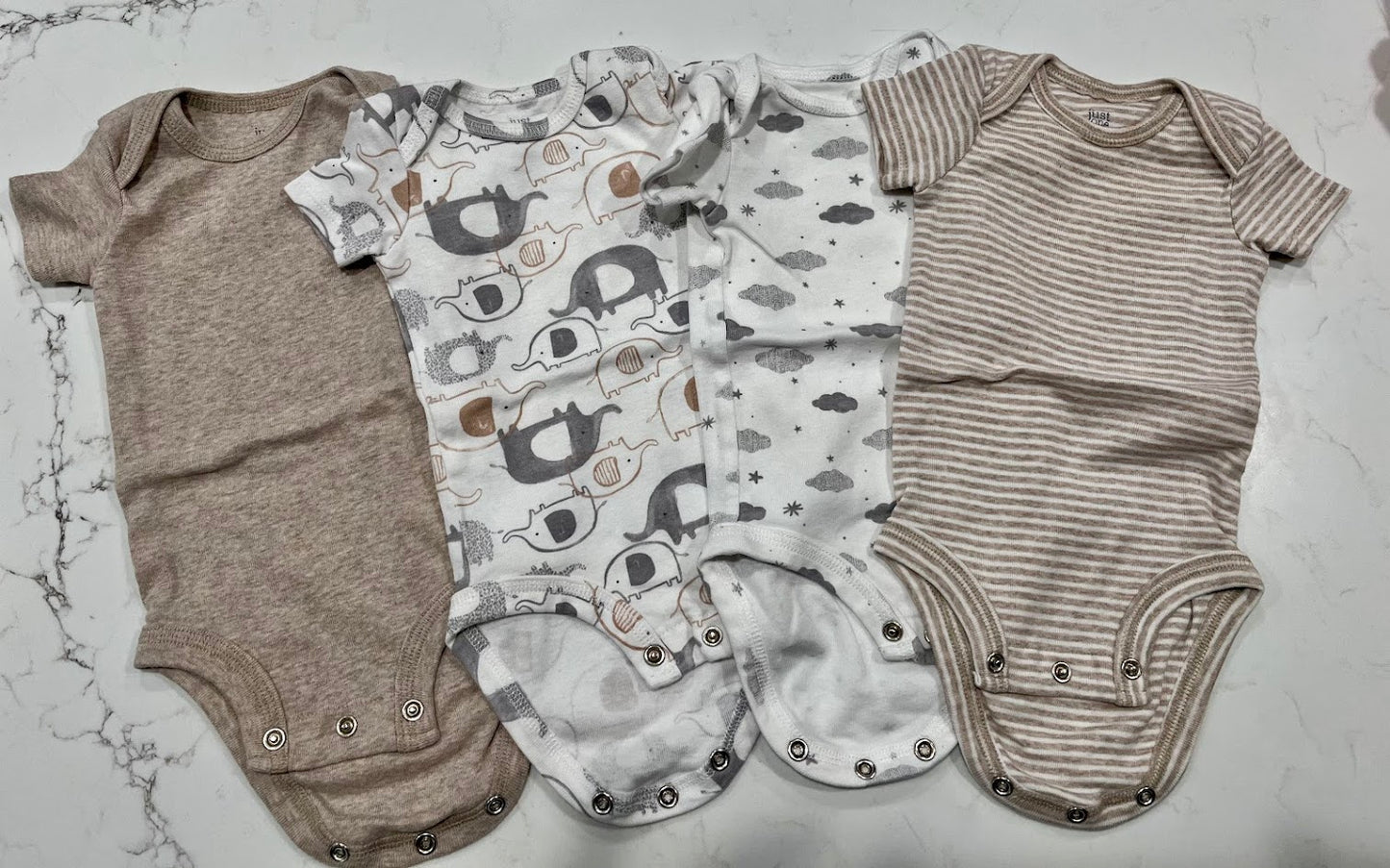 Seller #55 Carters 3 Month Gender Neutral 4 pack short-sleeve bodysuits