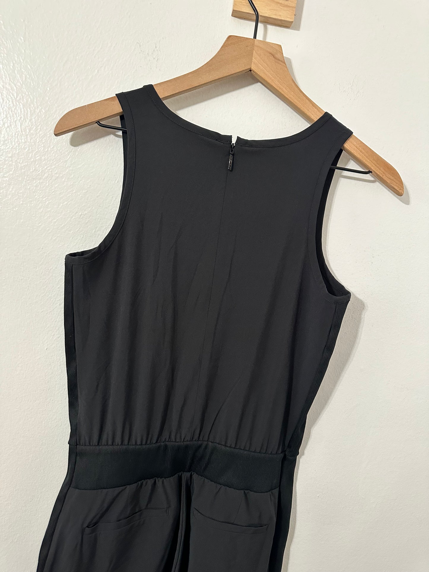 #111 Athleta Brooklyn Jumpsuit Black Sz 0 Petite