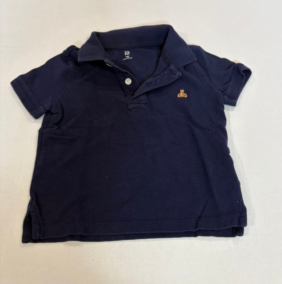 #25 Boys size 4 Gap navy blue short sleeve collared shirt
