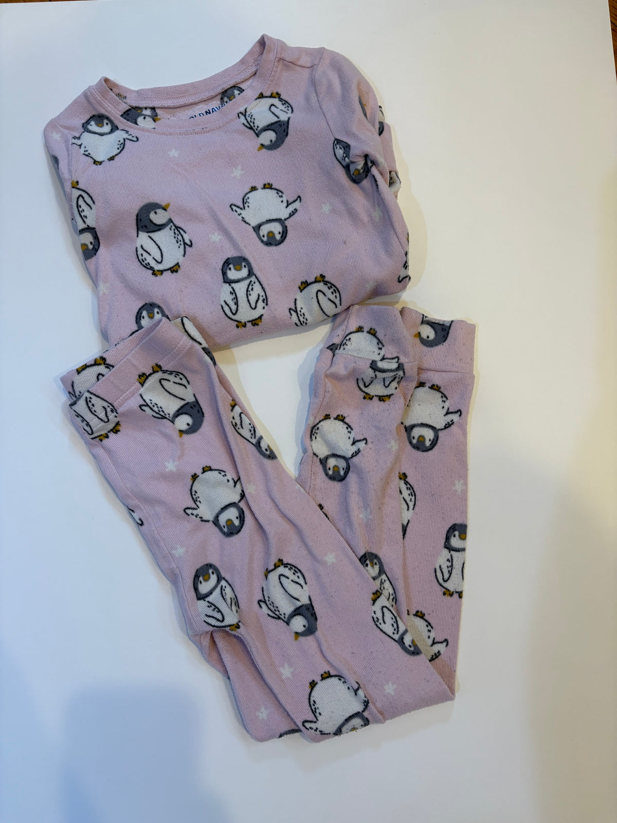 Seller 186 -Old Navy 5 Girls Penguin PJ