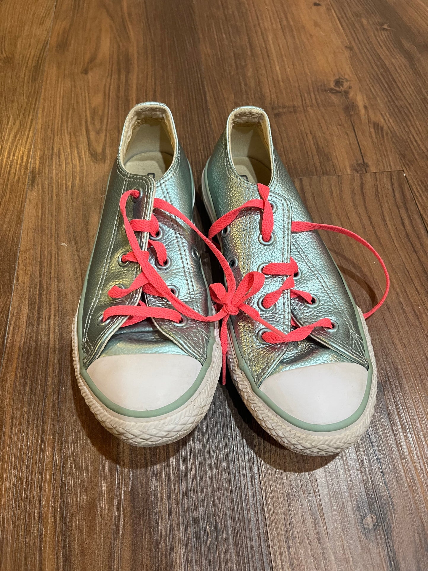 #67 REDUCED Blue Metallic Converse Size 1