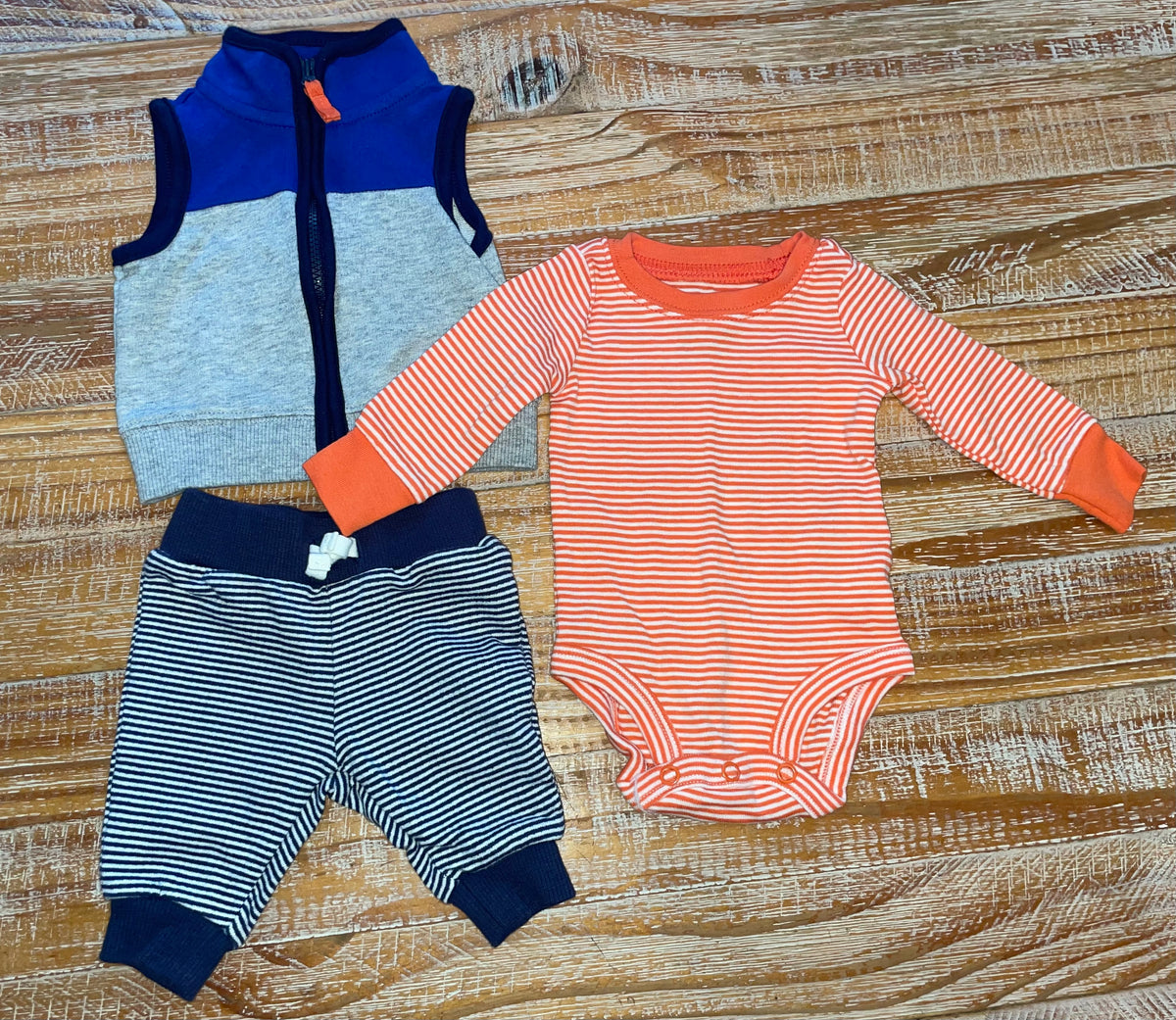 #4 Carter's Blue and Orange 3 Piece Set Boys Newborn