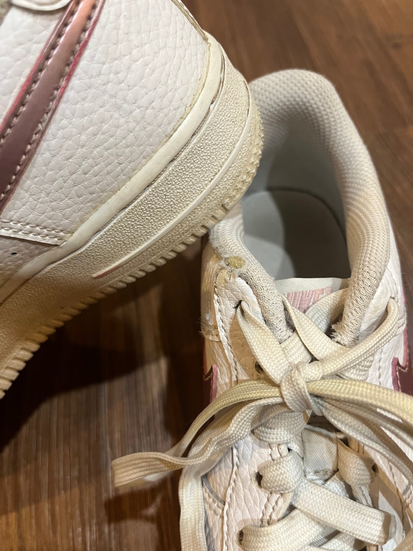 #67 White and Pink Nikes 4Y
