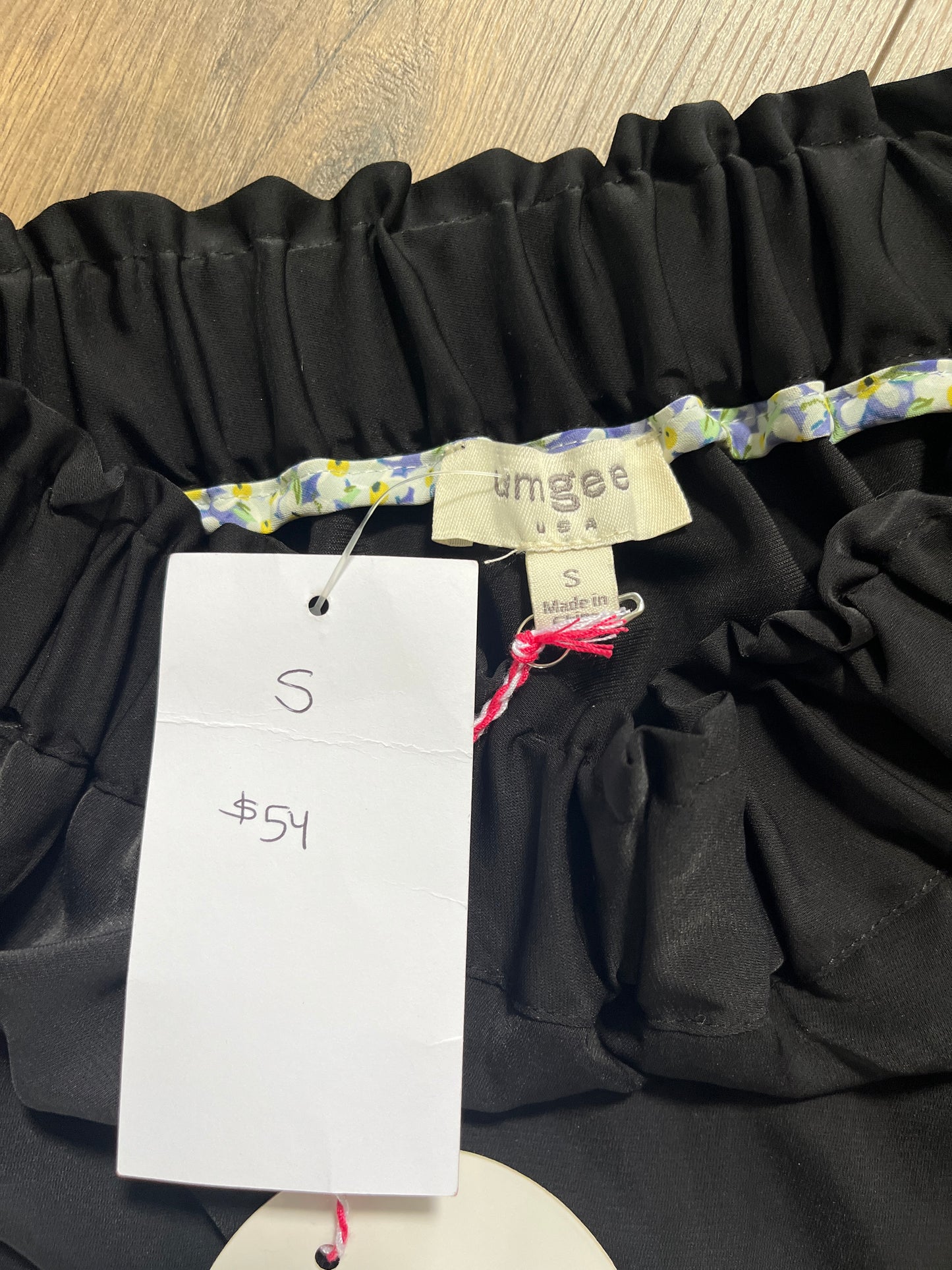 137 Black tiered skirt BNWT women's/ Junior's size S