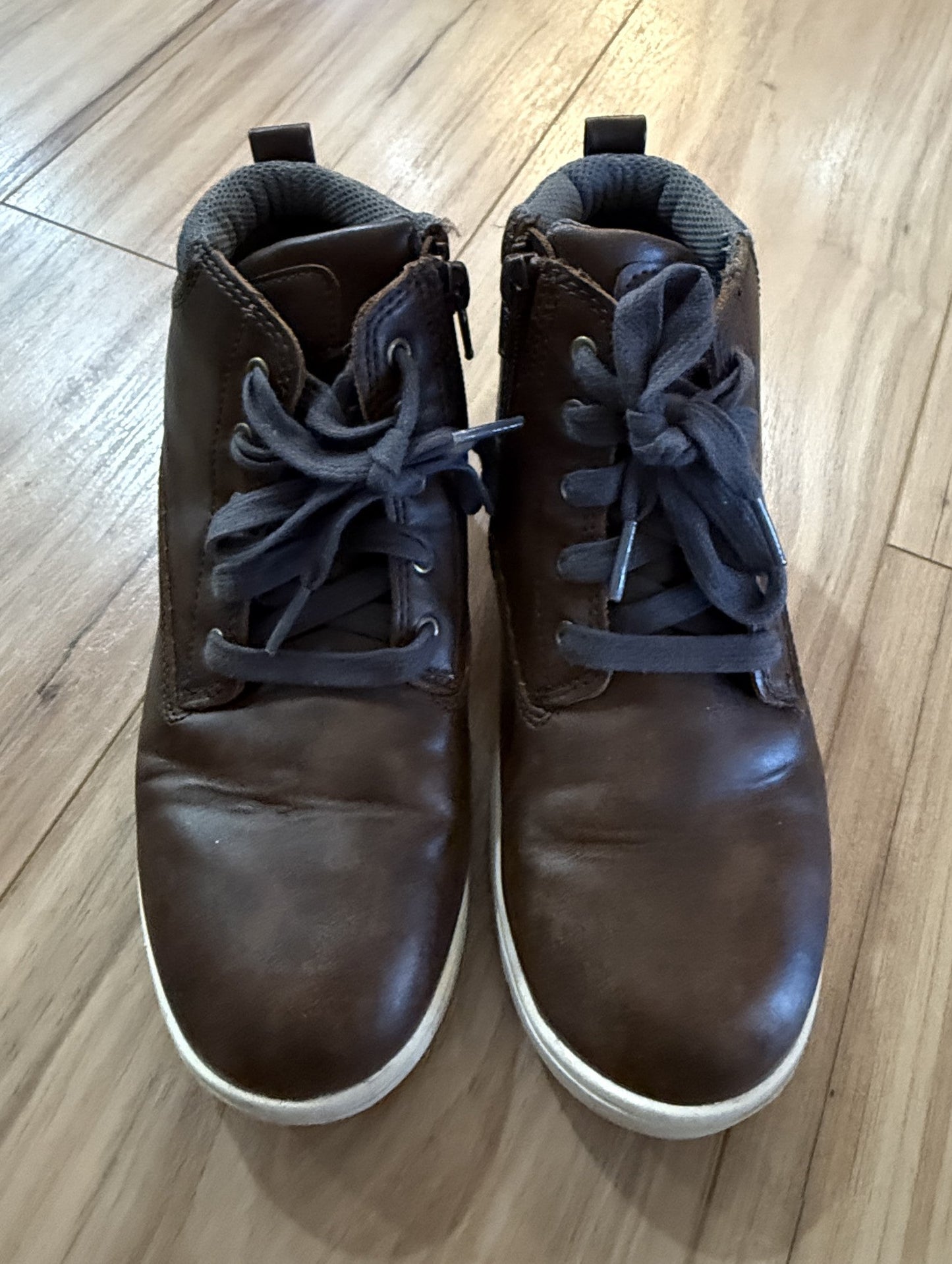 Seller #81 Boys Size 4 Cat and Jack Brown Boots