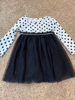 #47 Girls 2T wondernation dress, black tulle and white and black polka dots