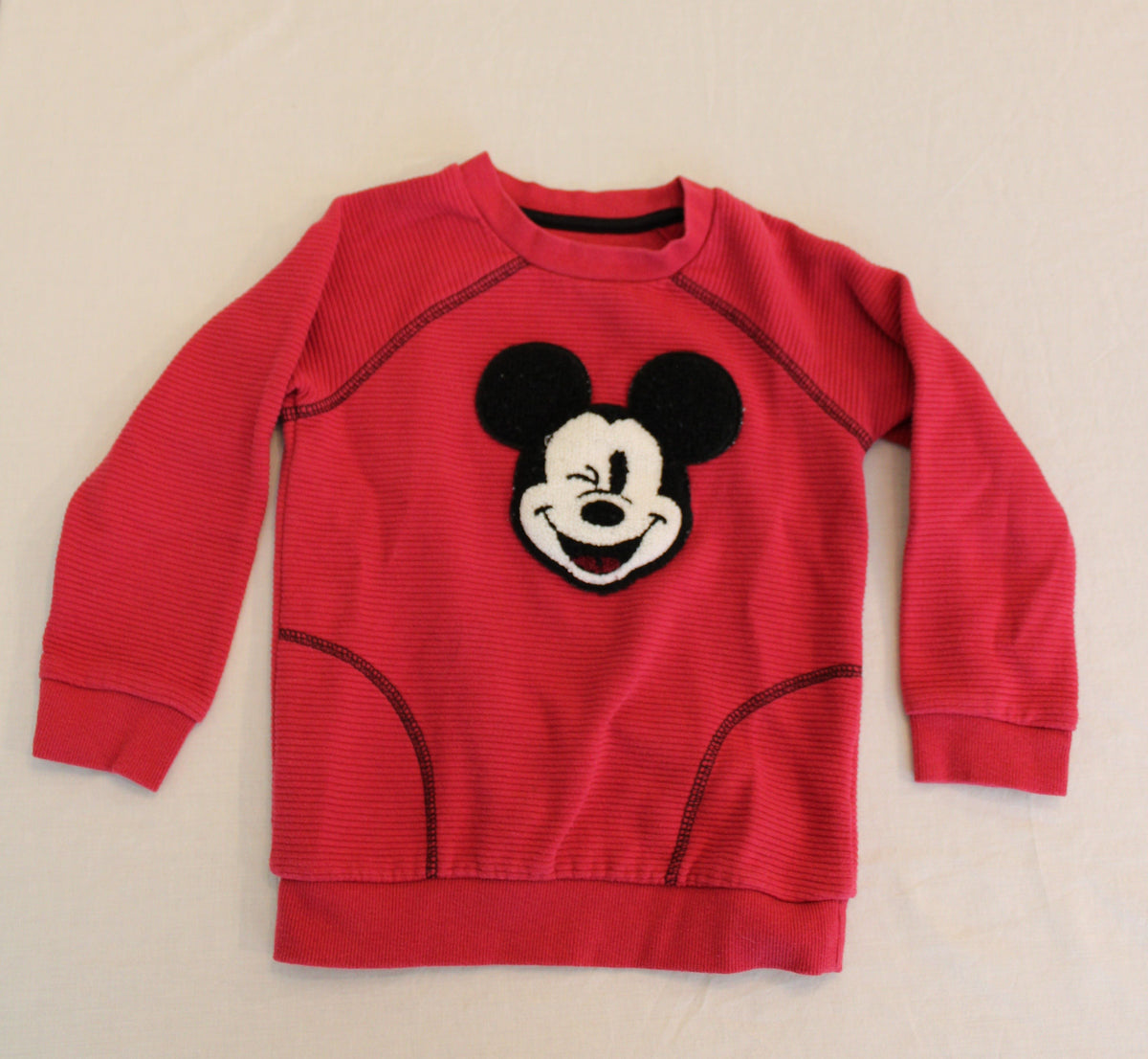 #168 4T Boys Mickey sweatshirt