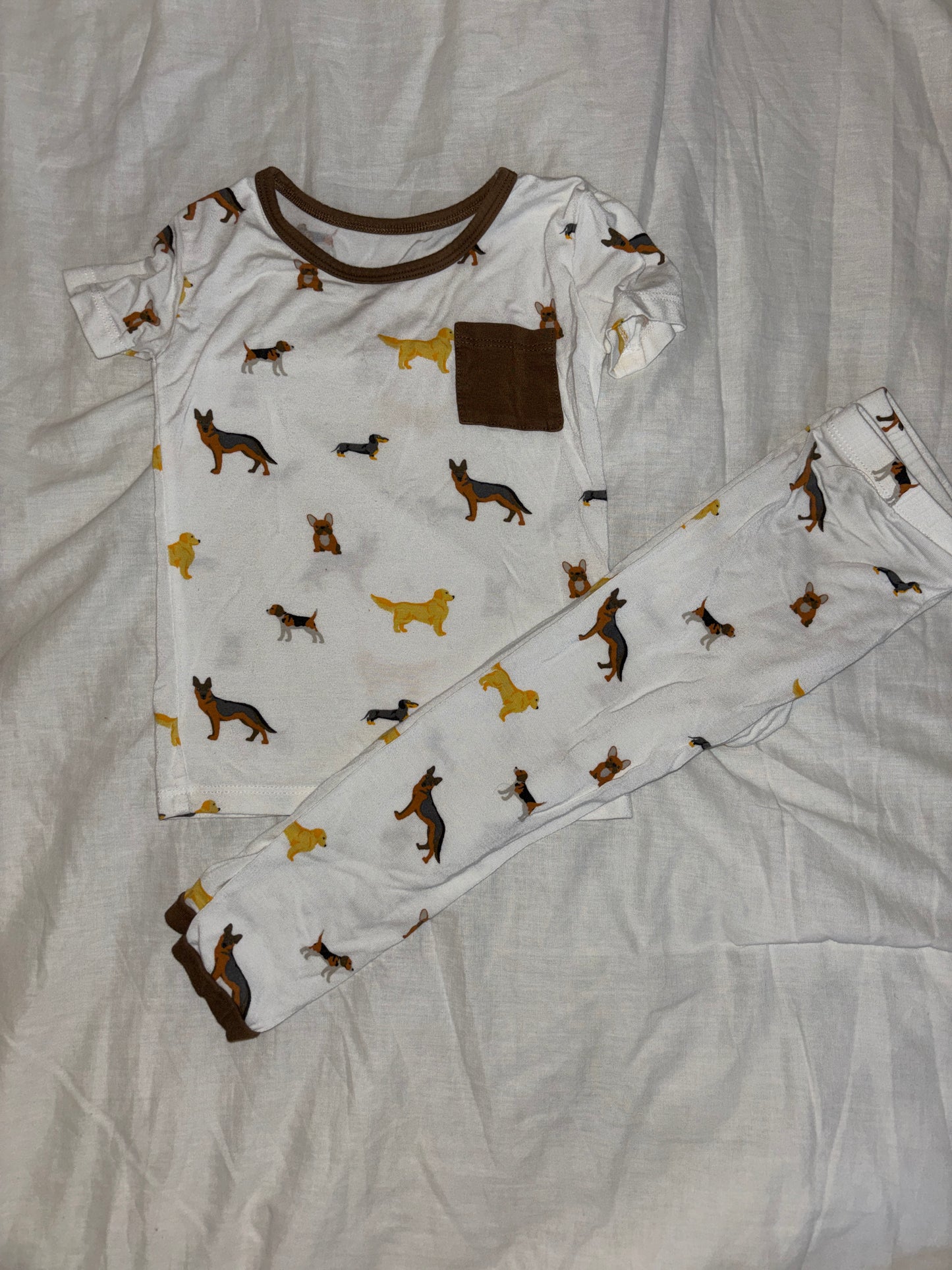 #148 Kyte Baby 2T Bamboo Short Sleeve/Long Pants Pajamas- Dogs
