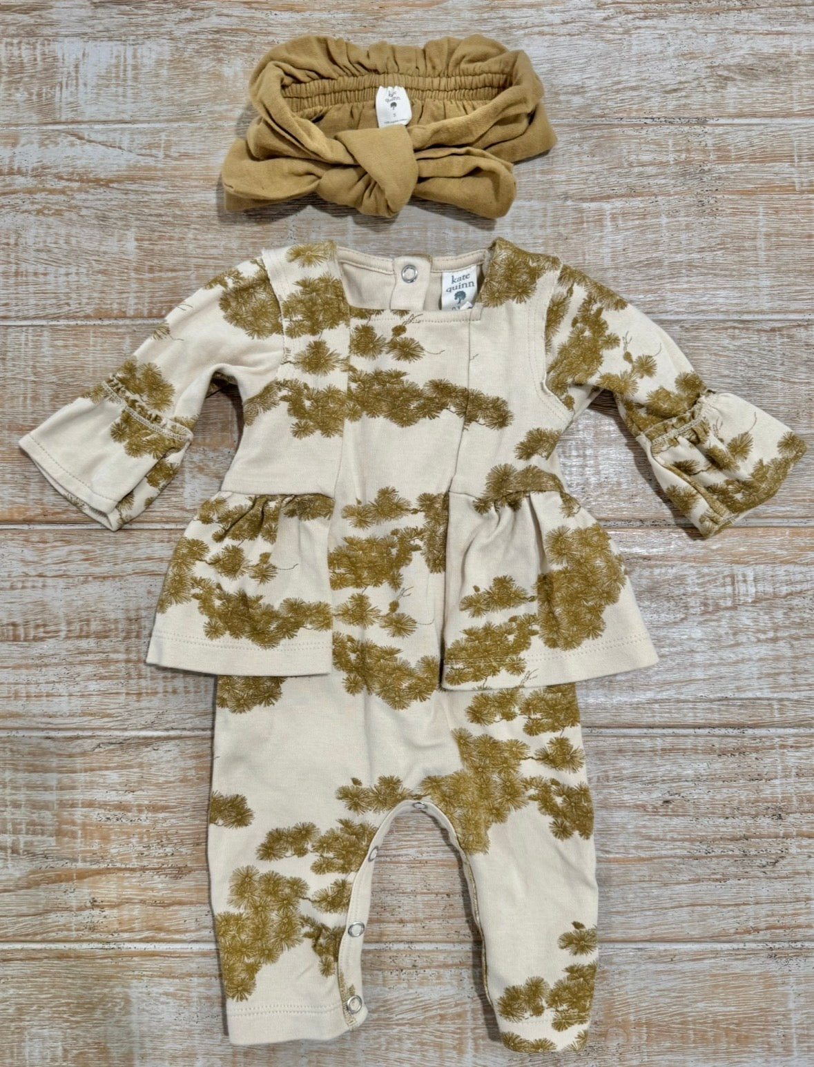 #108 Kate Quinn Matching Romper & Headband Set 0-3M