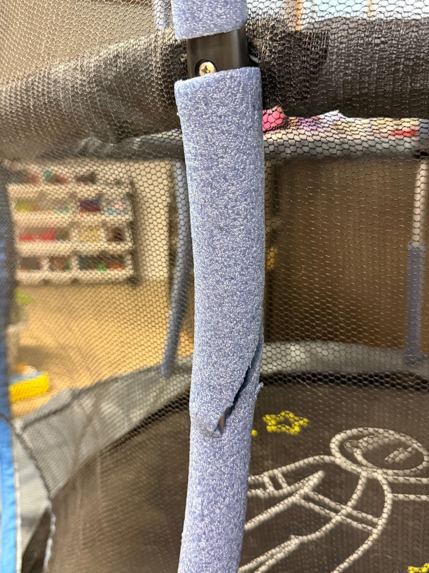 Indoor Trampoline | 48” w/ Net | Astronaut-Theme