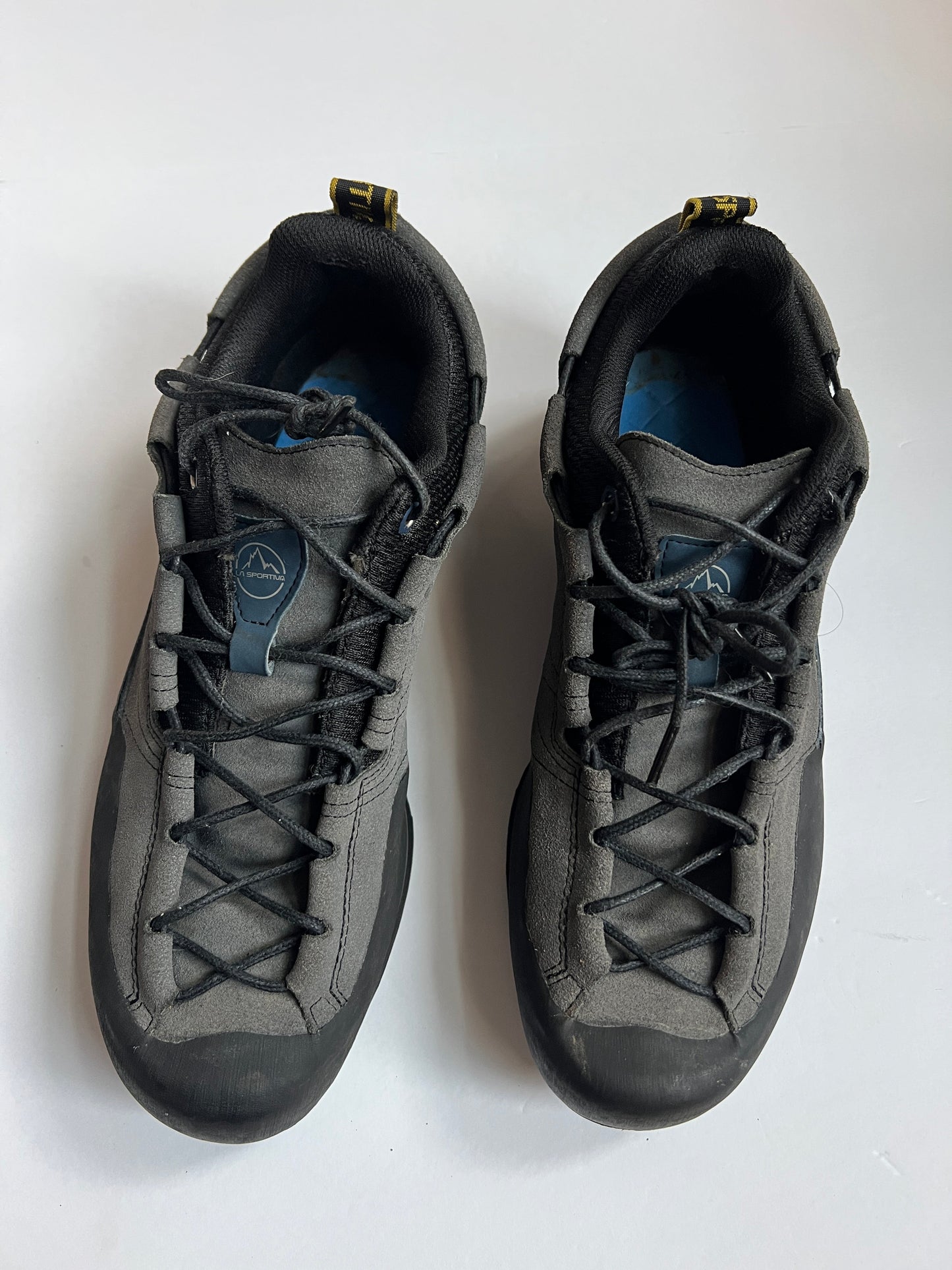 #180 Men 12.5 La sportive hiking boot