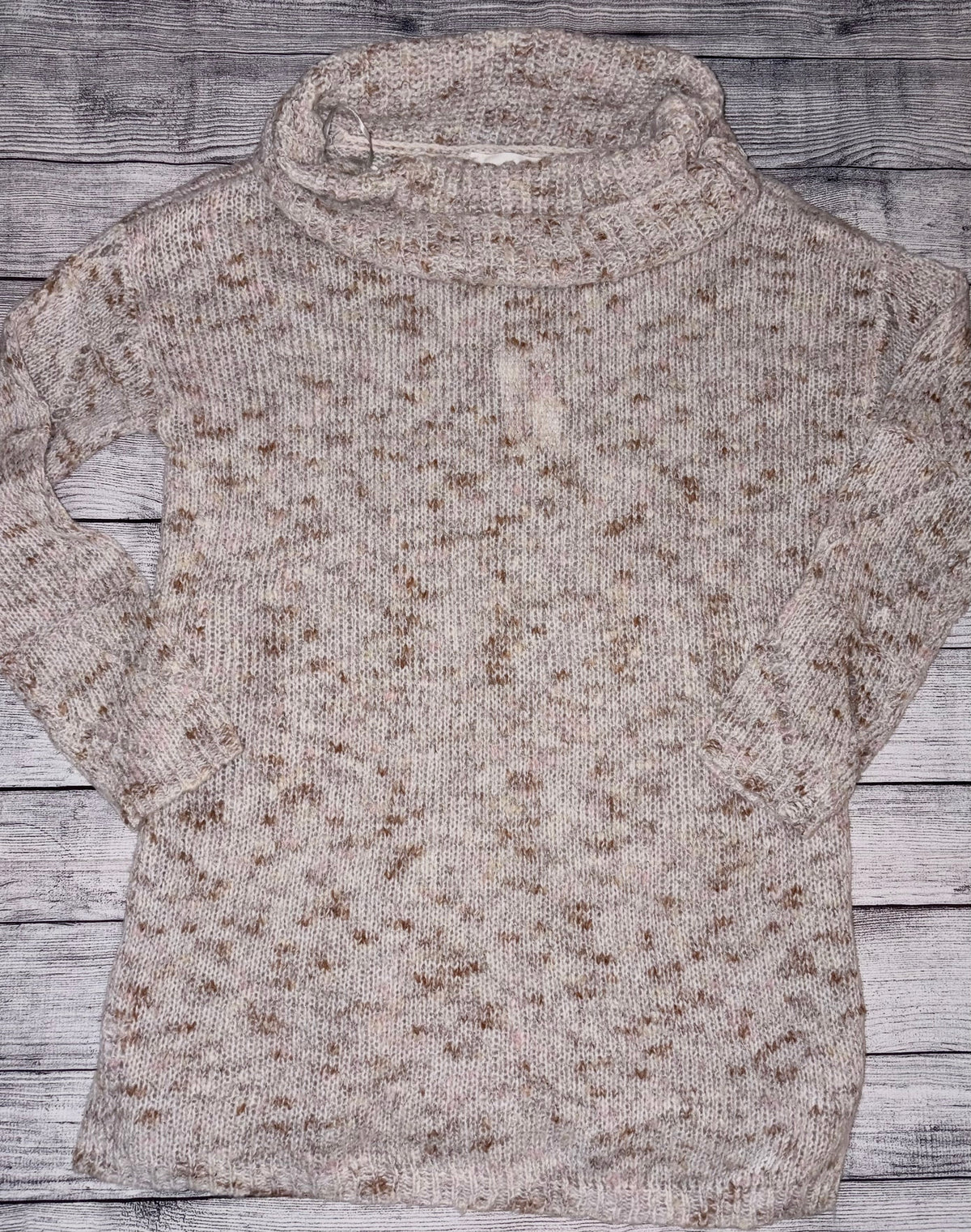 Seller 124 NEW Jessica Simpson Women’s Small Sweater