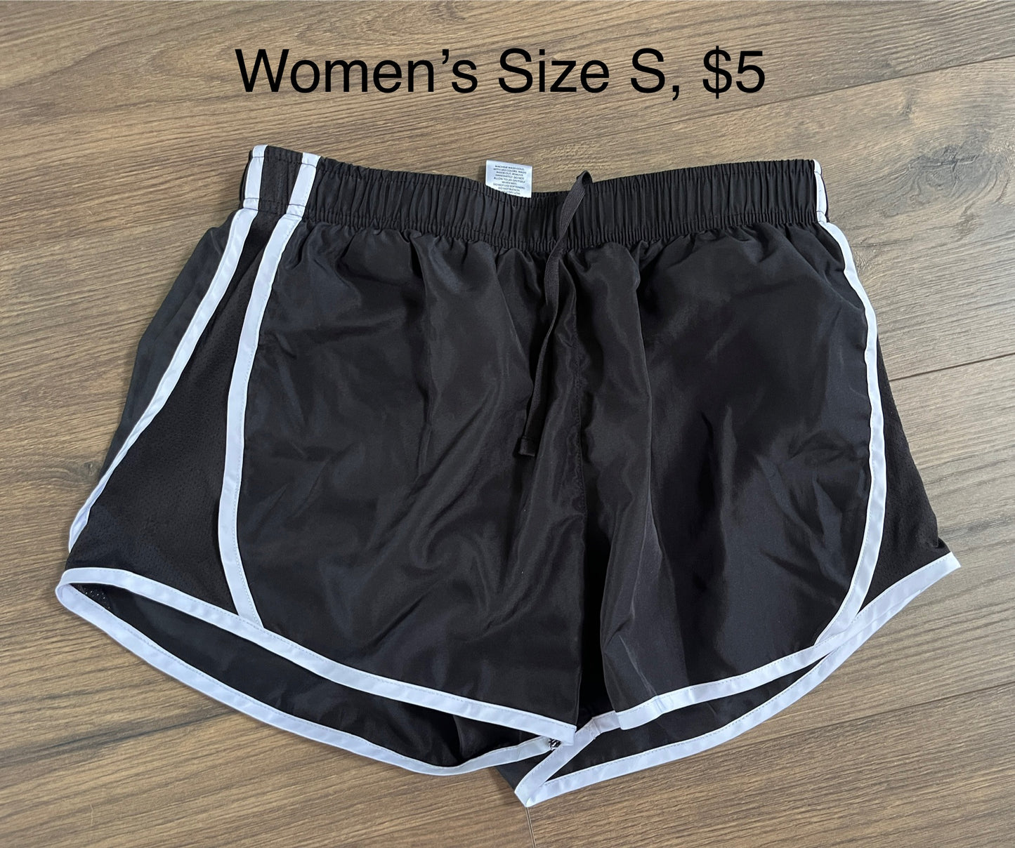 137 (2 pairs of shorts) Black and White shorts and Purple shorts both size S, LN