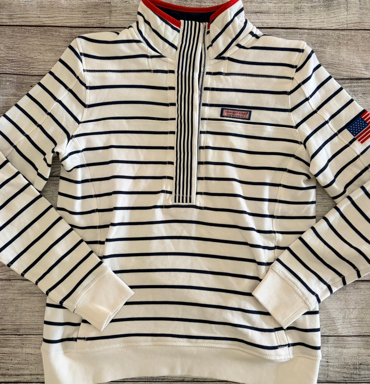 Seller 124 Vineyard Vines Women’s Xsmall Pullover