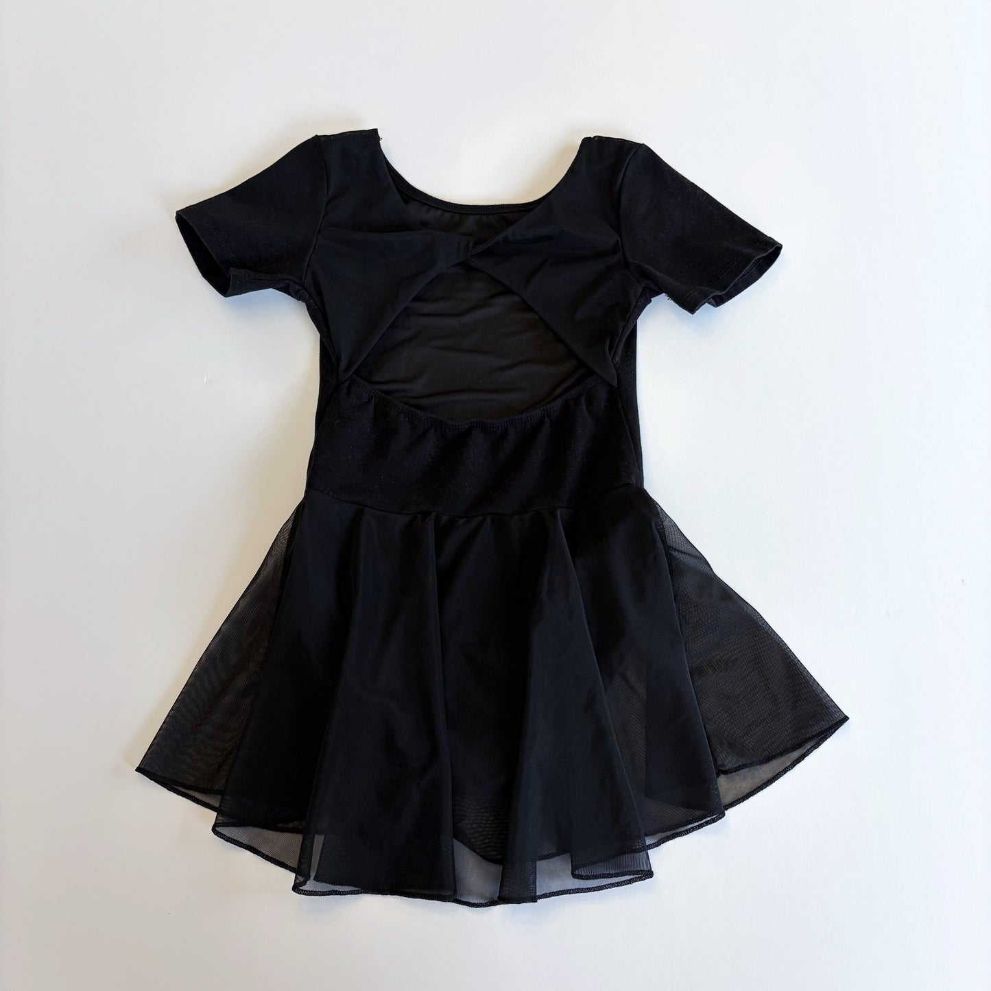 #79 | Size 6 | Girls Black Ballet Leotard Twist Back