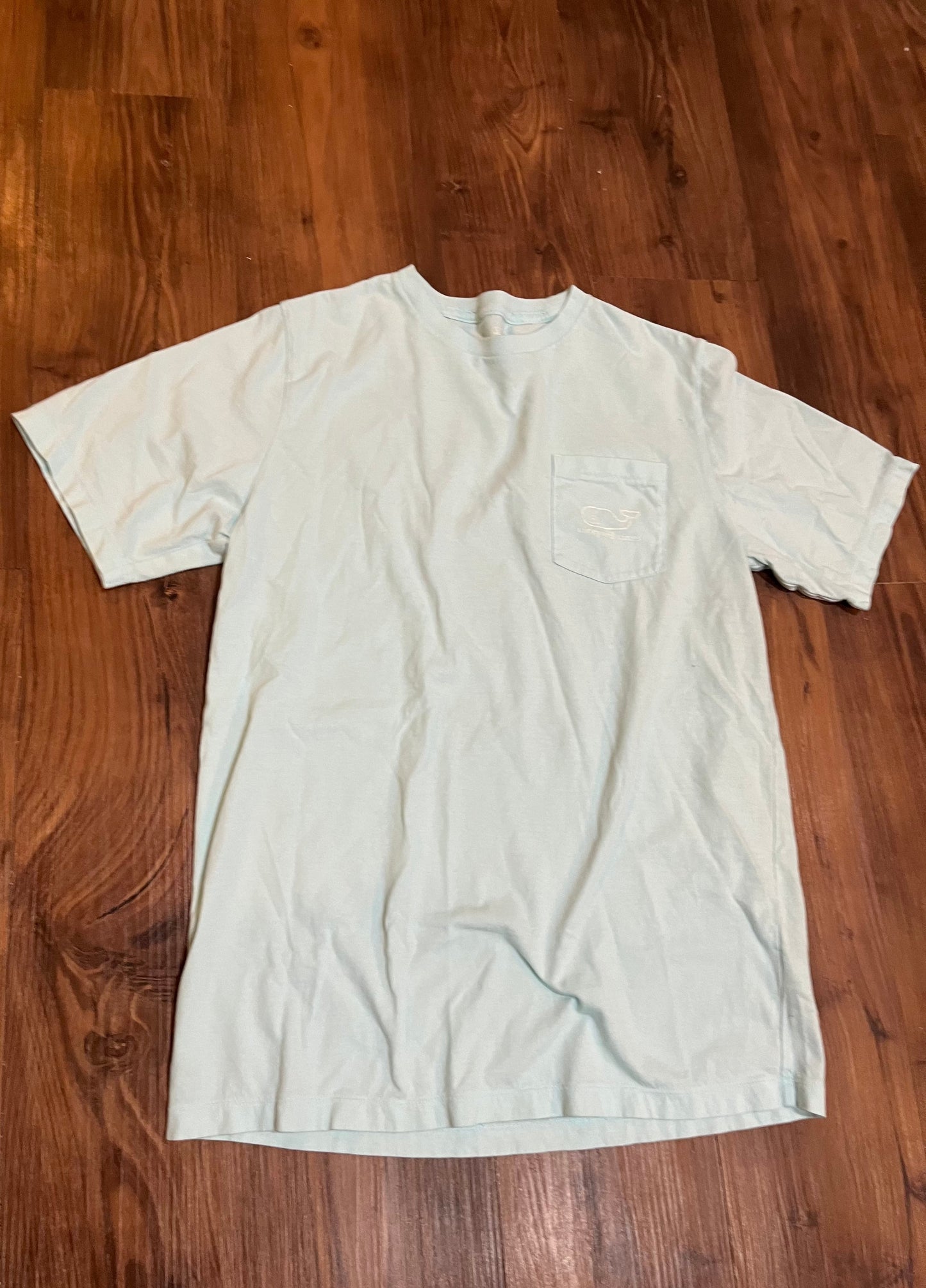 #67 Vineyard Vines Tee Shirt XL (18)