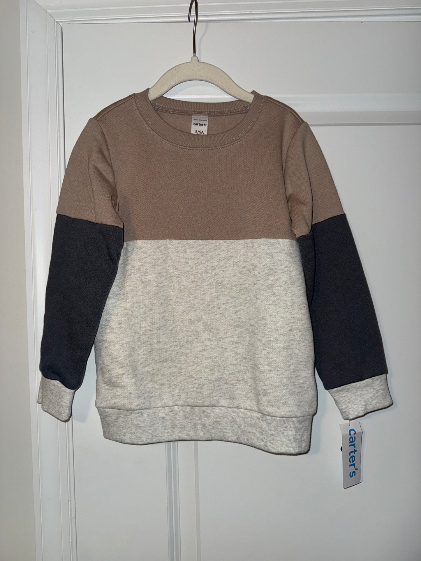 #106: 5T Carters Color Block Sweatshirt NWT *REDUCED*