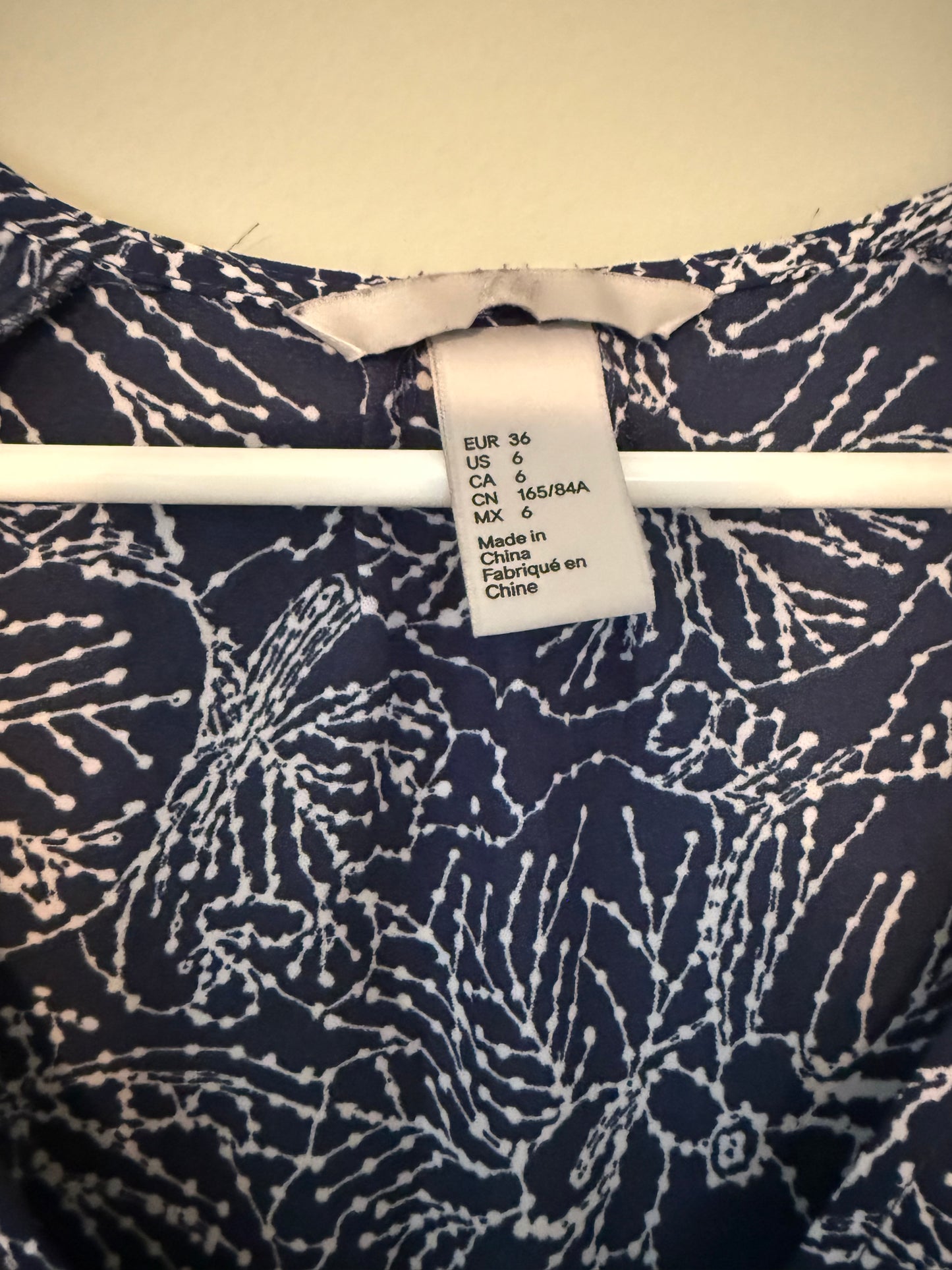 H&M | Causal Shirt | Blue | Size 6