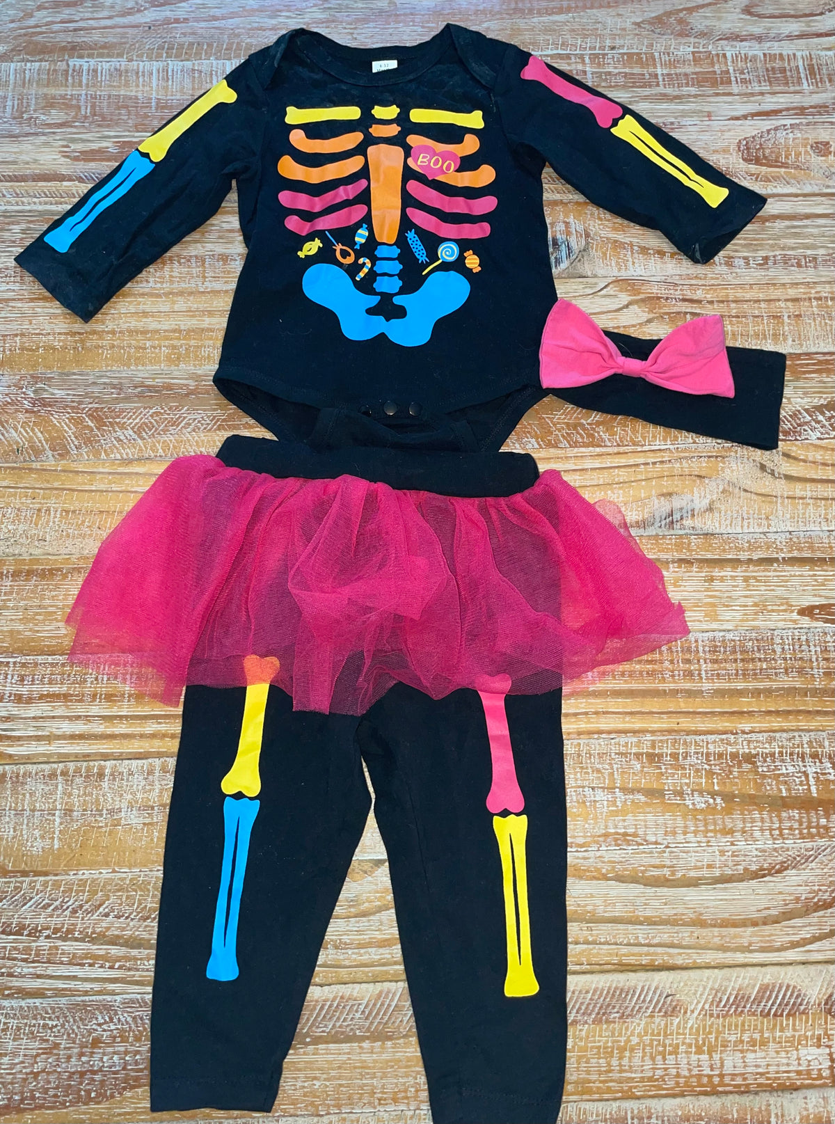 #4 Amazon Black Skeleton Long Sleeve Onesie with Pink Tutu Pants Girls 6-12 months