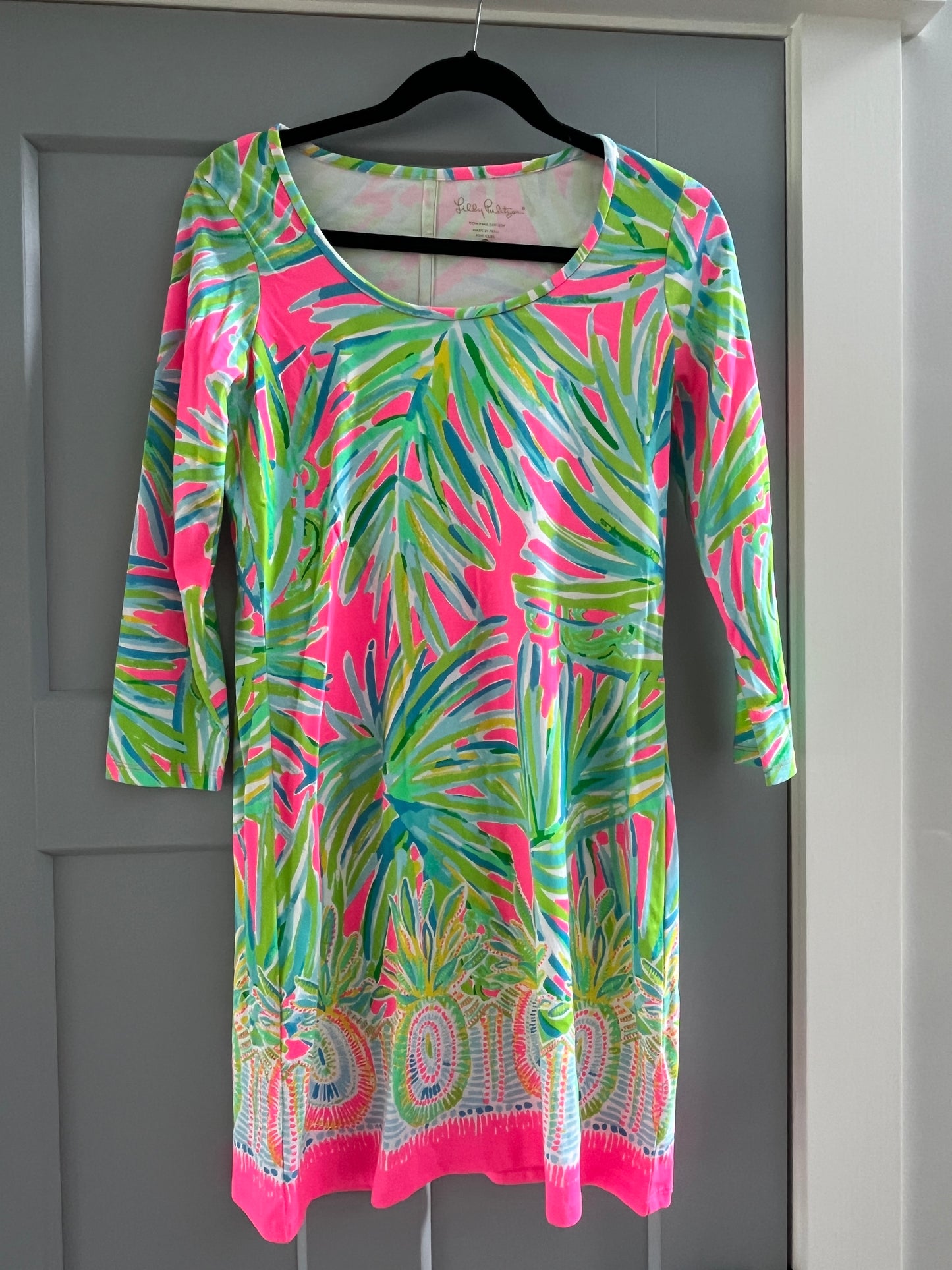 137 Lilly pulitzer 3/4 sleeve pink dress size XS BNWOT