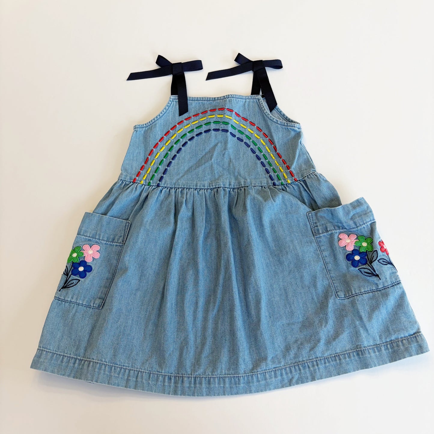 #79 | Size 4 | Hanna Andersson Girls Rainbow Chambray Dress REDUCED