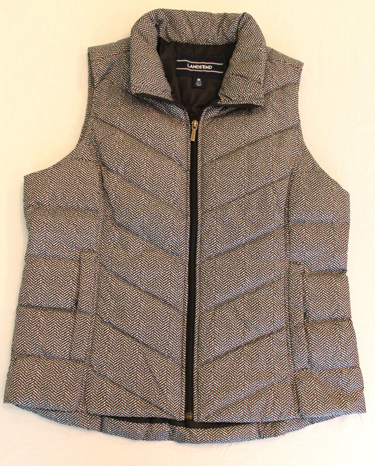 #168 Medium women's vest Lands End - NWOT