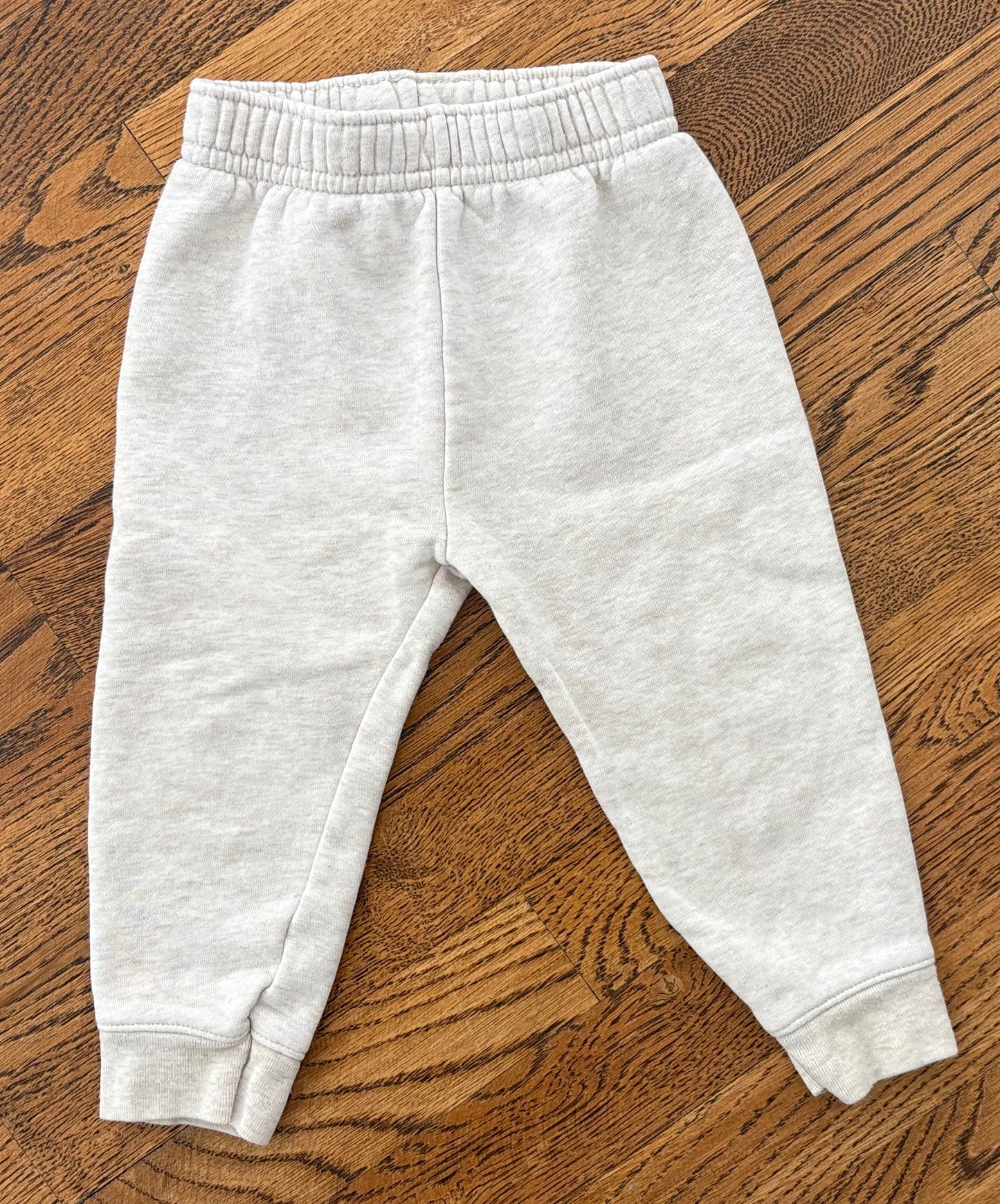 #103 • Boys • Garanimals • 18m • Cream Sweatpants
