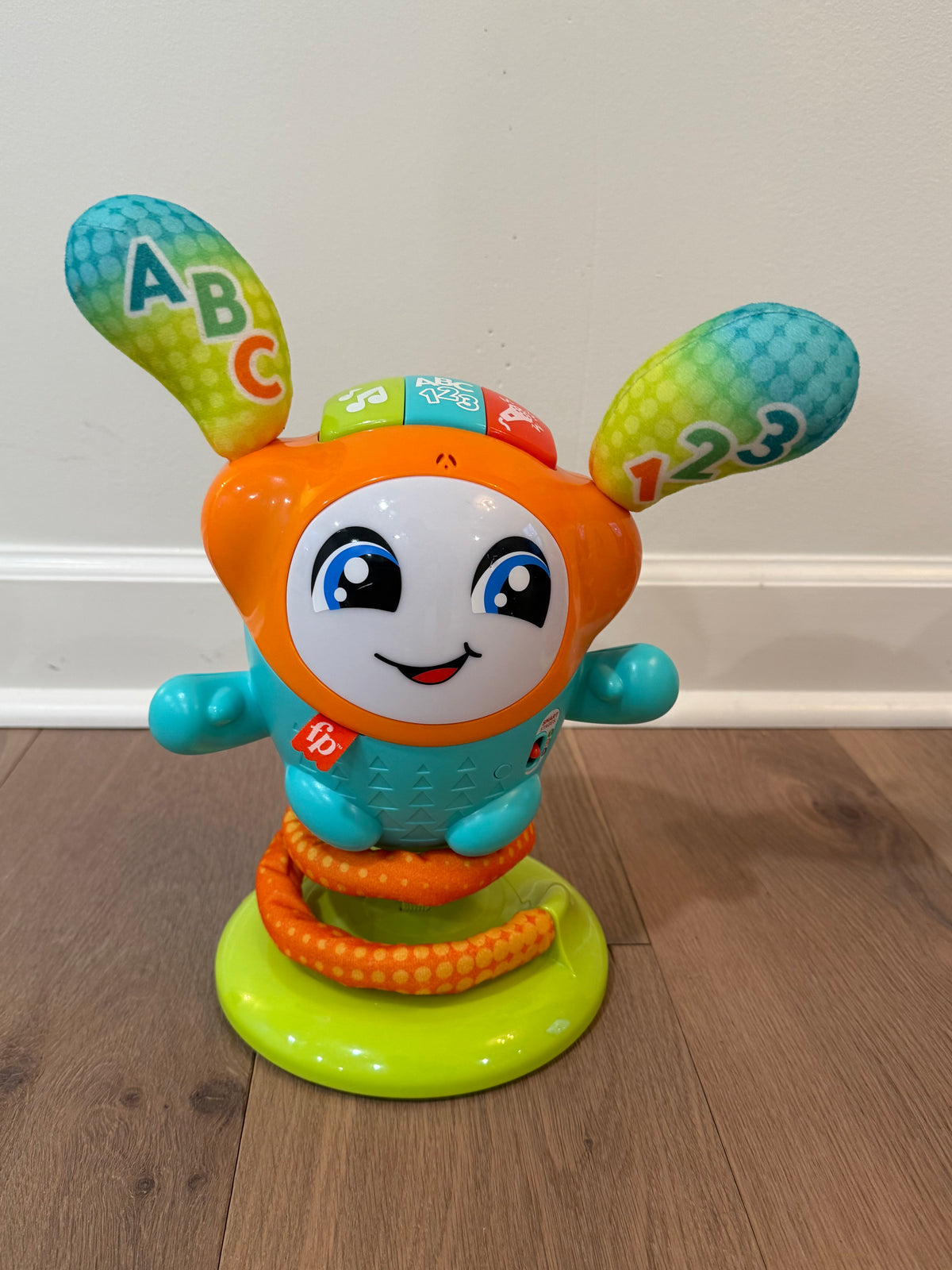 #21 Fisher-Price DJ Bouncin' Beats