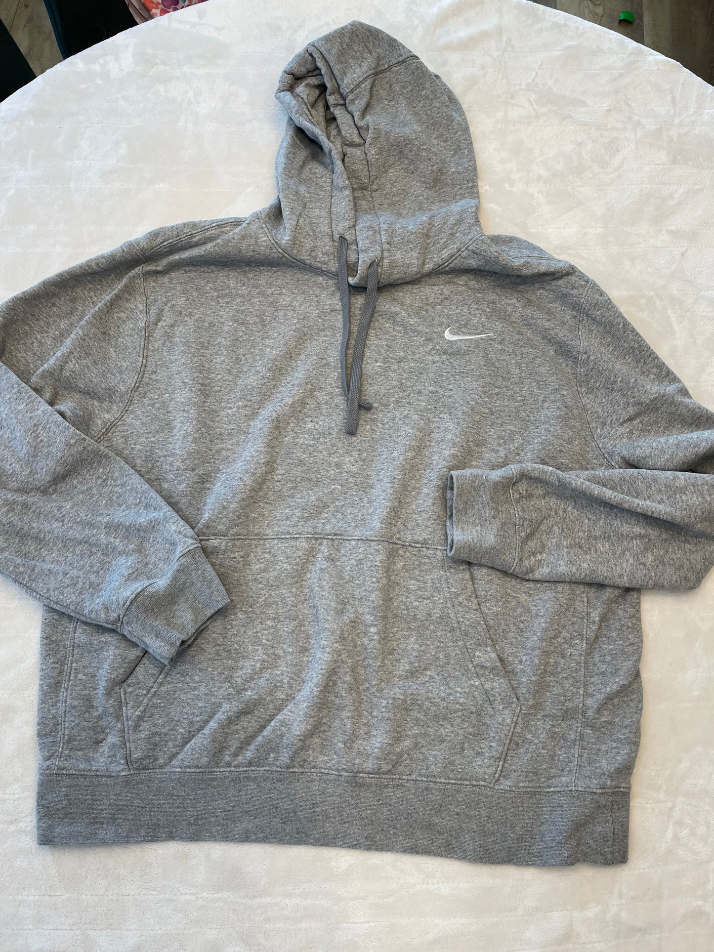 #212 Mens large Nike hoodie vguc