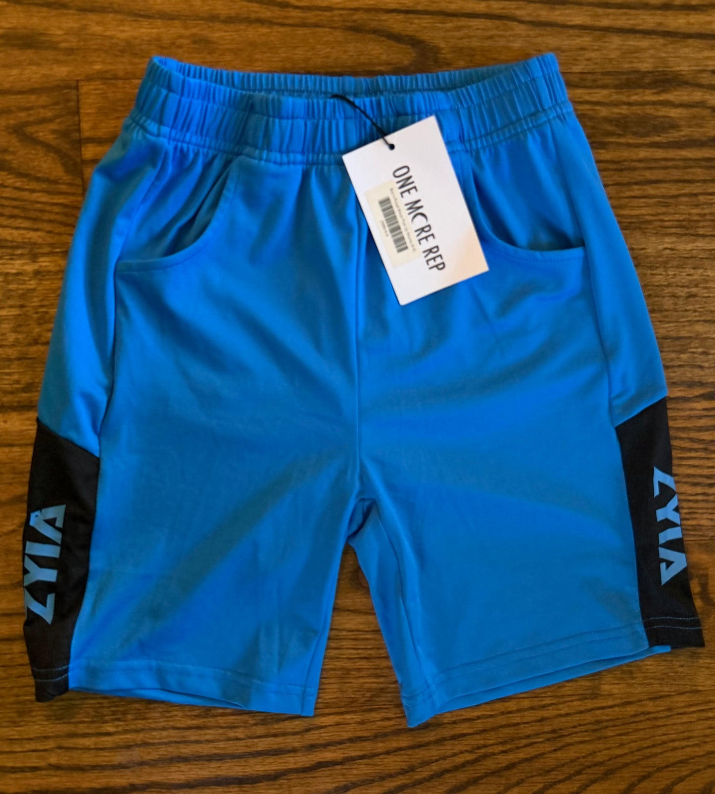 #28 NEW Boys Zyia Active Athletic Shorts Size 8-9