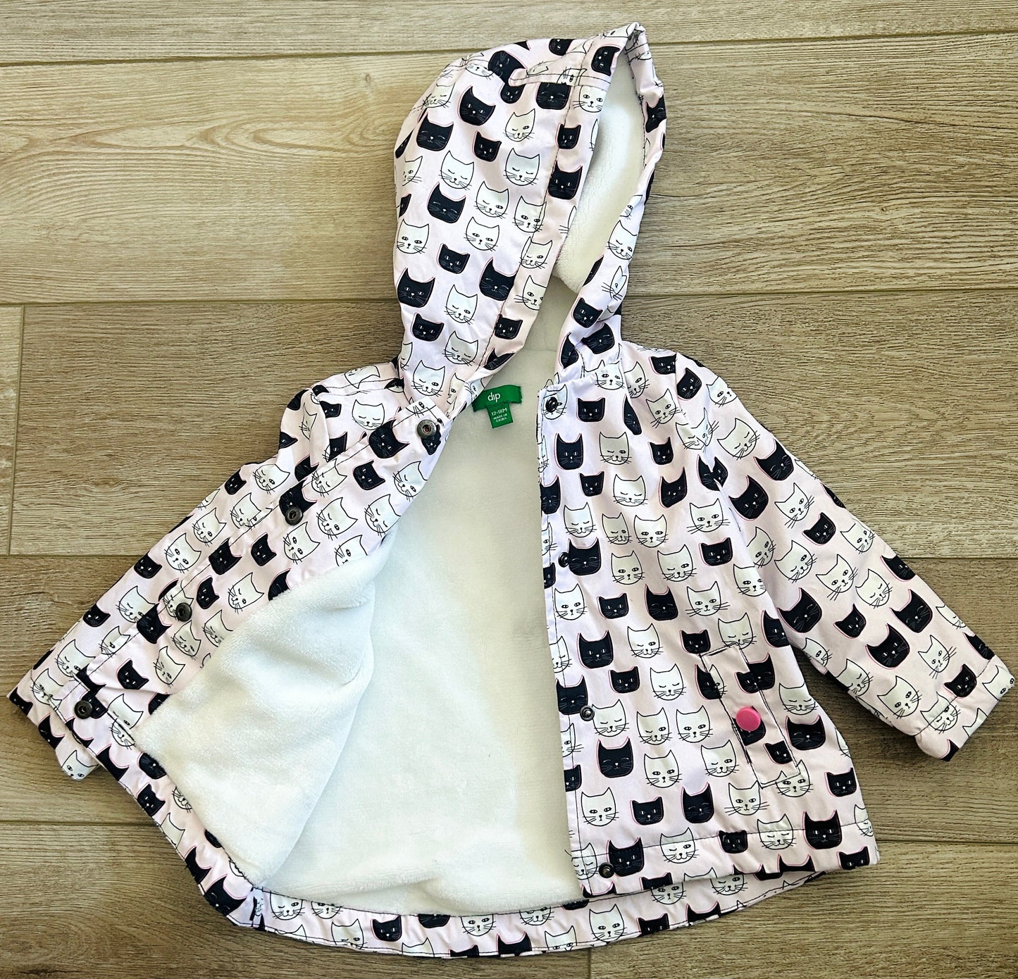 #15 *Reduced* Dip 12-18m Soft-Lined Cat Jacket VGUC
