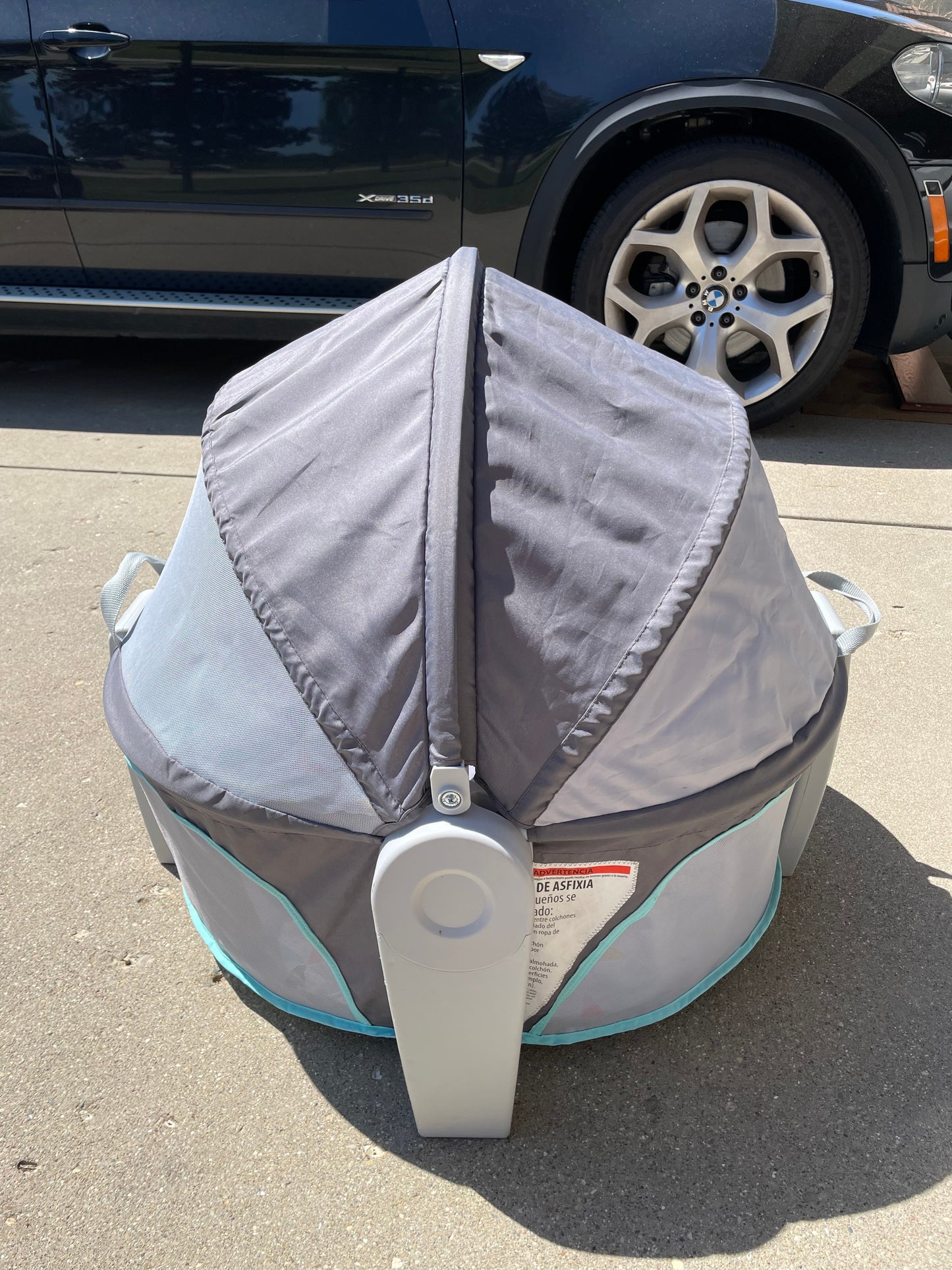 #3 Fisher Price portable baby dome