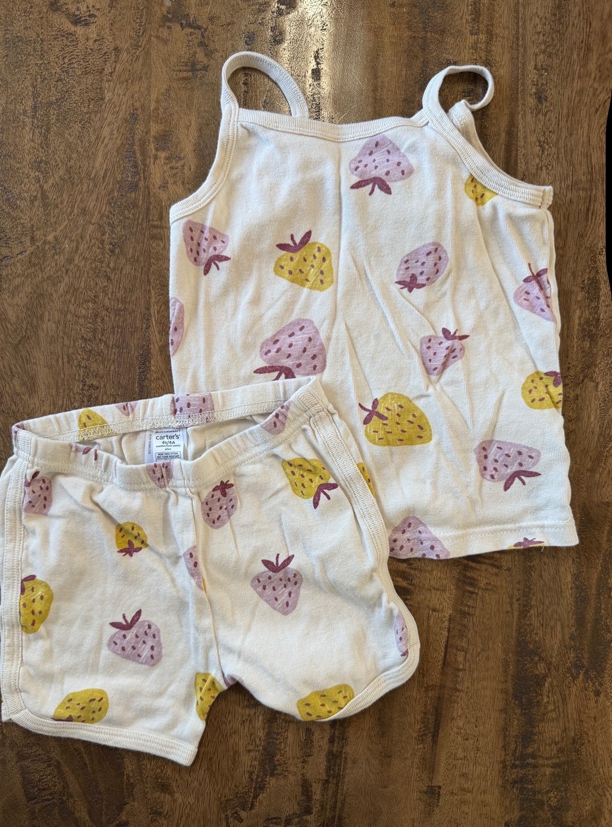 Seller #8 REDUCED Girls 4T cotton jammies