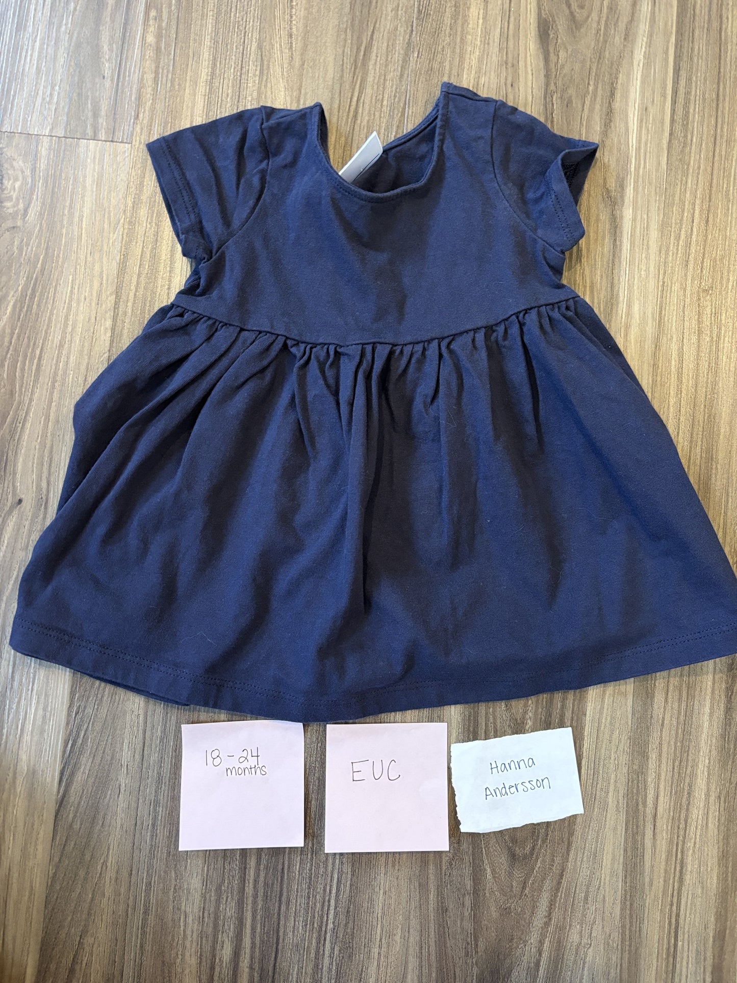 #138 - 18-24 Mo EUC Hanna Andersson Navy Dress