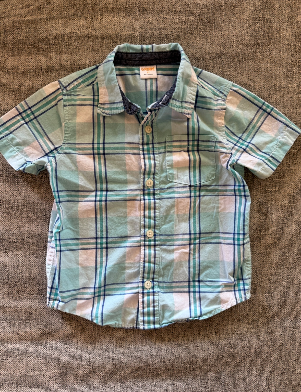 #92 boys 2 t Gymboree button up shirt