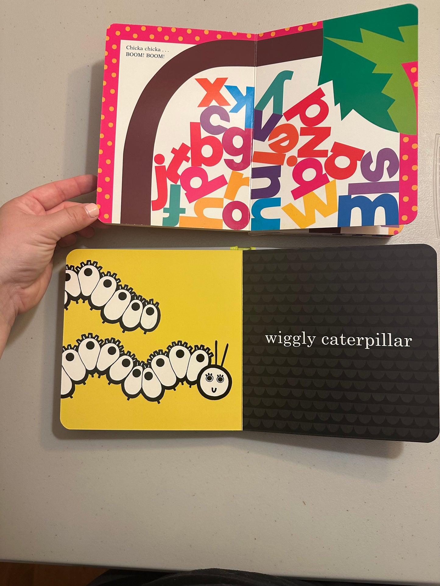 #85 Pair Baby Board Books Chicka chicka boom boom and Black & White