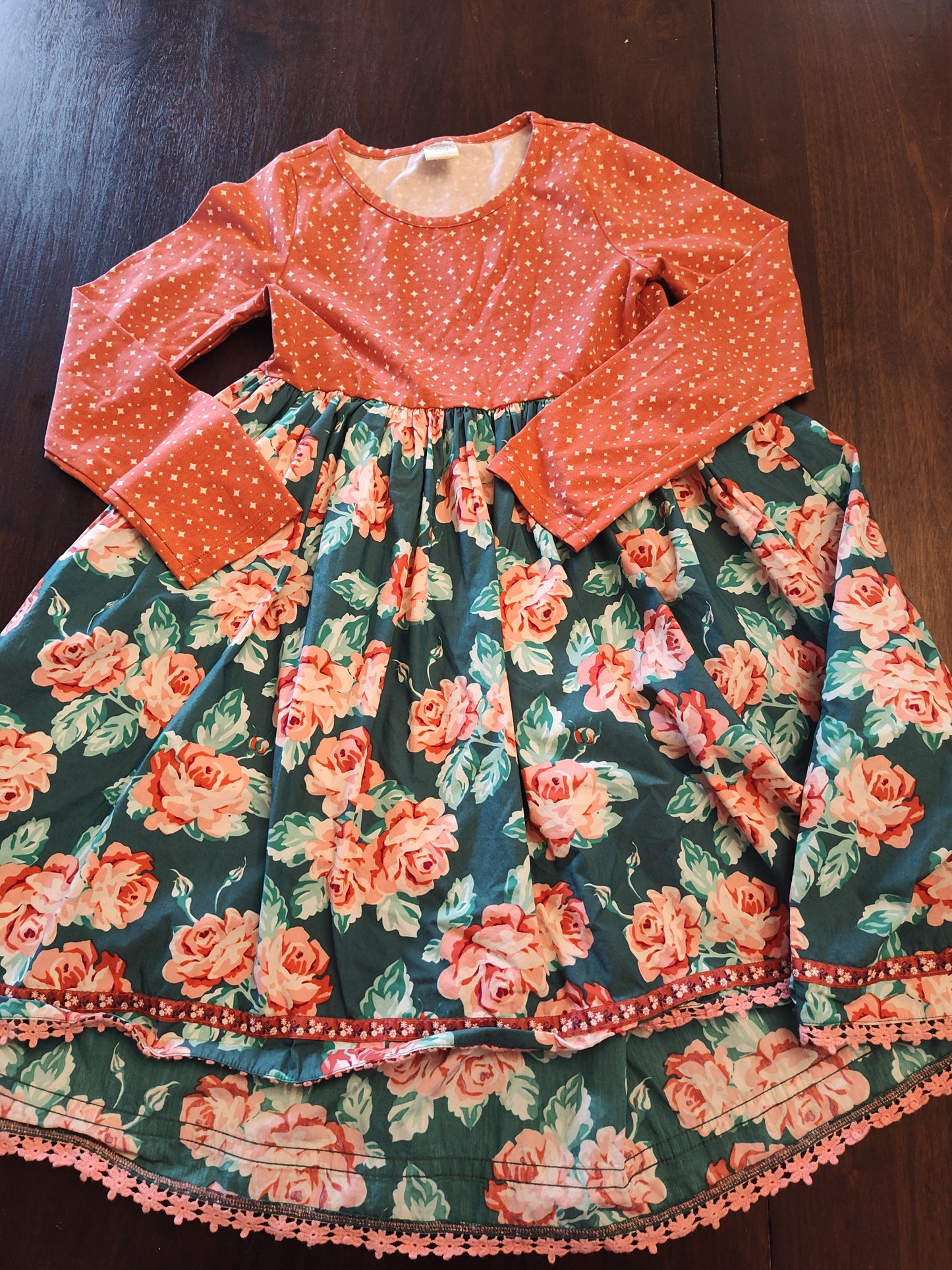 Seller 185: Wildflower Girls Size 12 Floral Dress