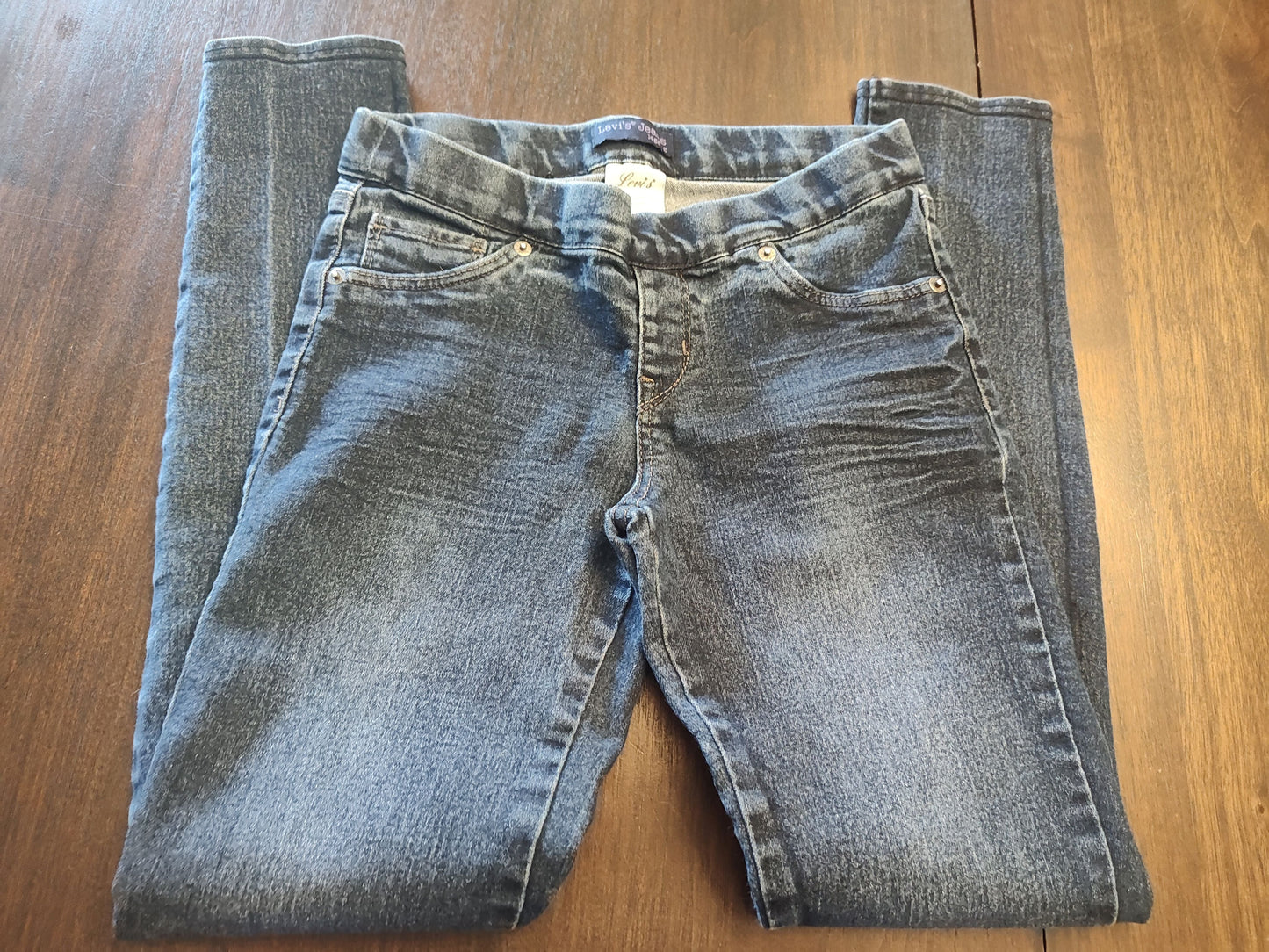 Seller 185: Levi's jeggings size 14 girls (darker wash than shown in picture)