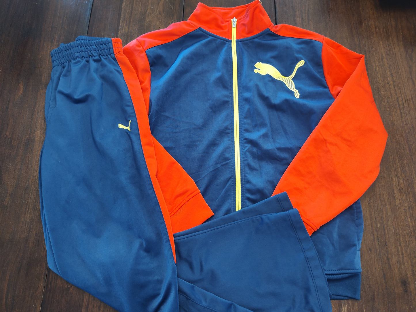 Seller 185: Puma Boys Outfit Size 14/16