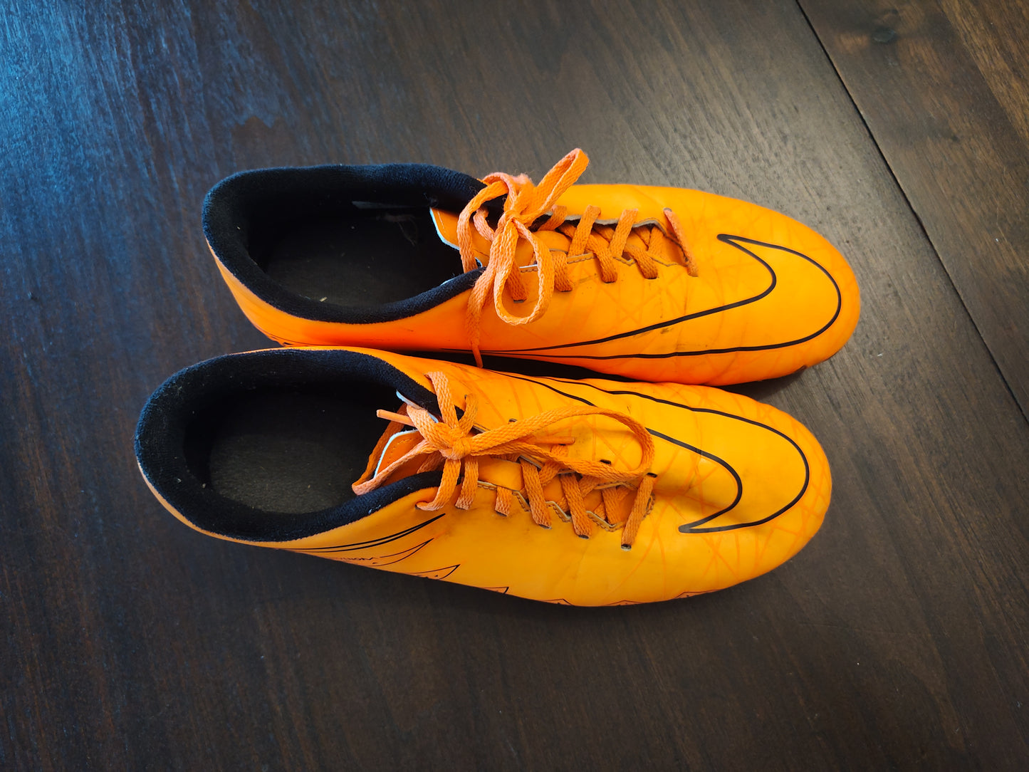Seller 185: Nike Men's Soccer Cleats size 10.5