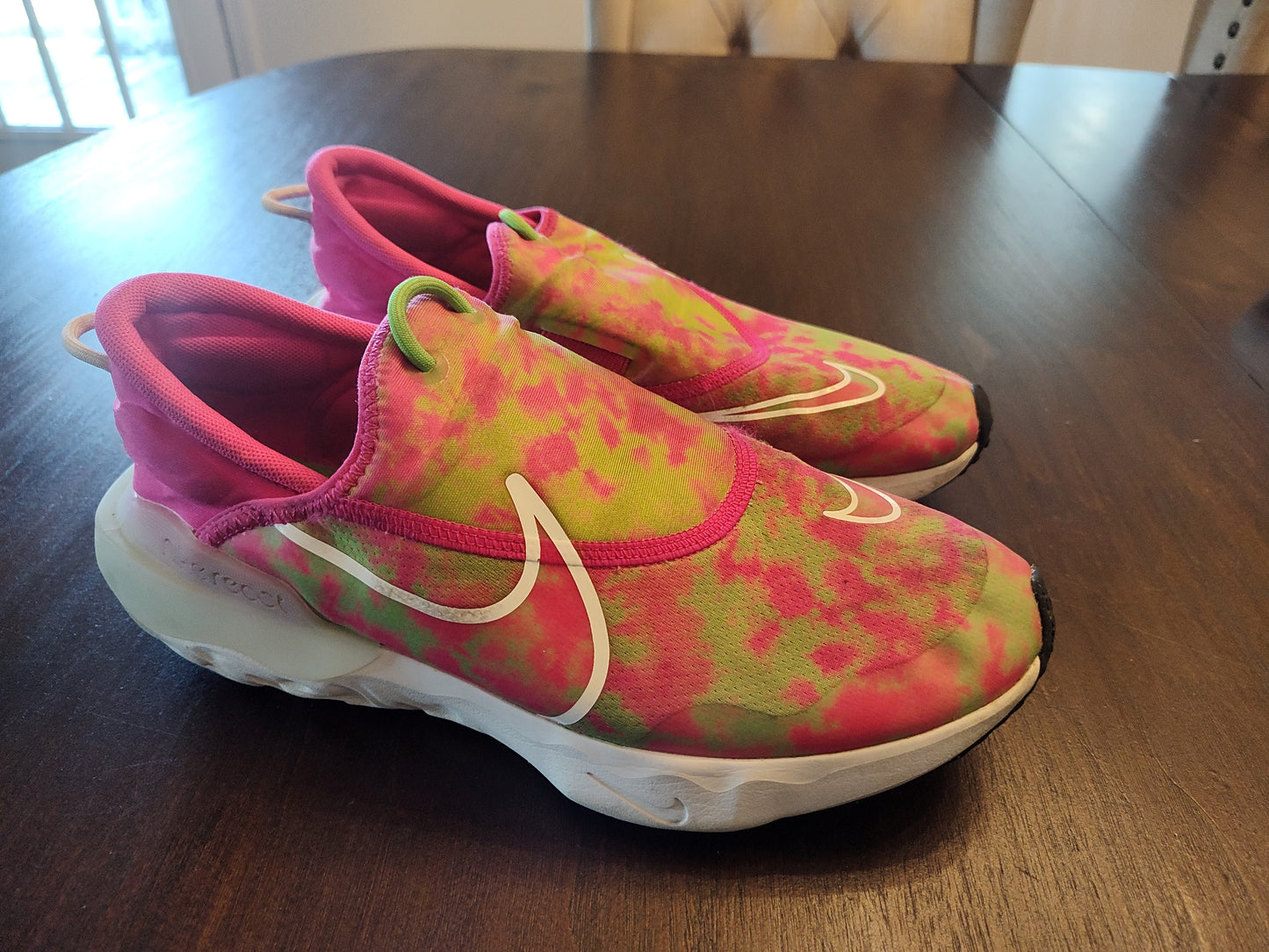 Seller 185: Nike React Girls youth size 6.5 shoes pink green