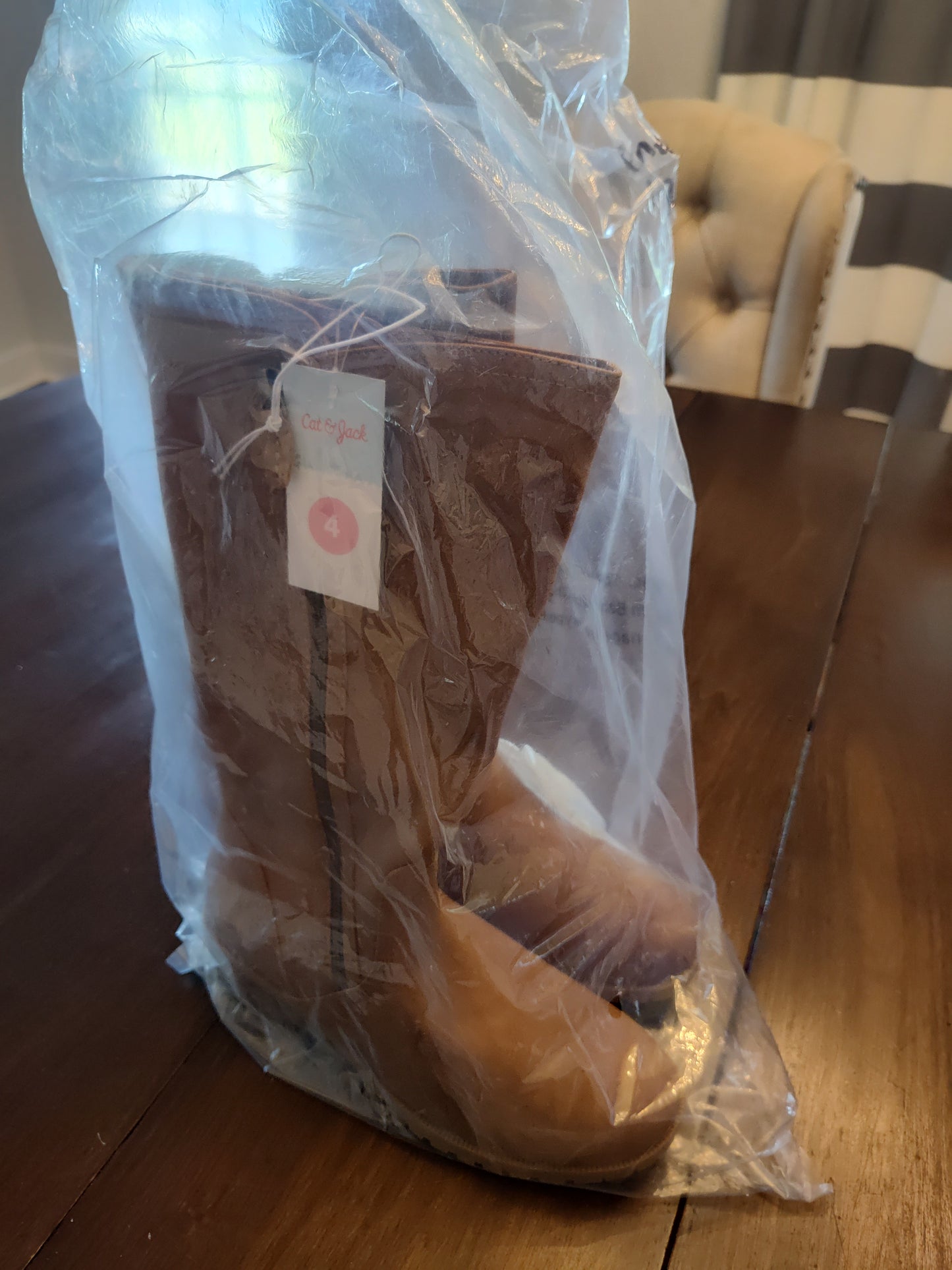 Seller 185: Cat n Jack New Boots Girl's size 4 youth