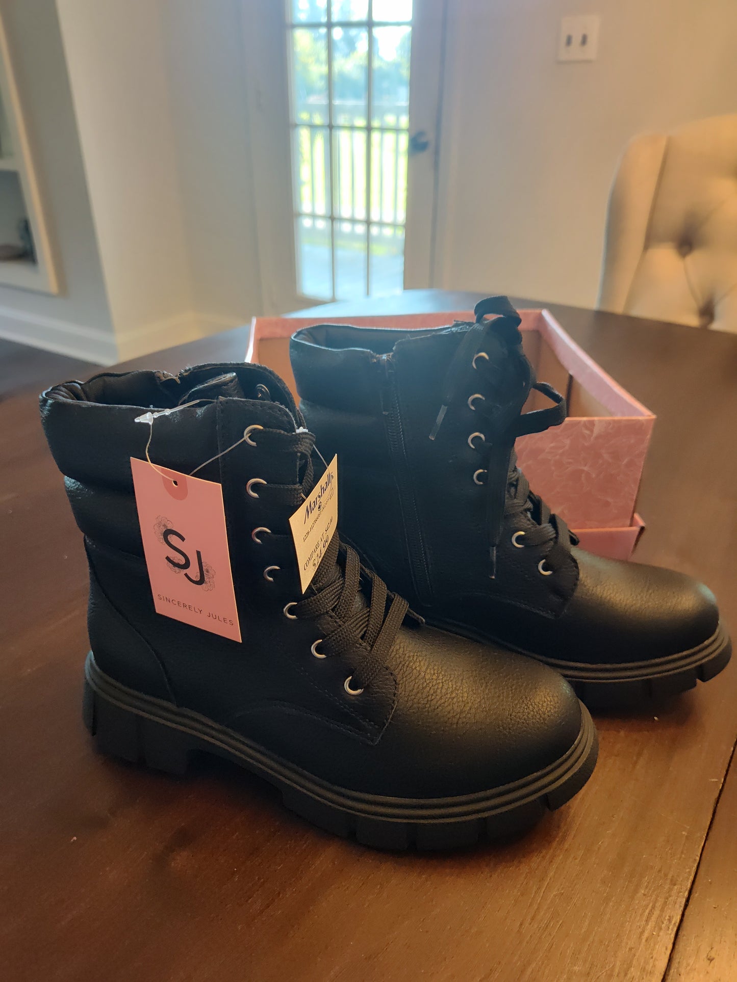 Seller 185: Sincerely Jules New Black Boots size 5 youth