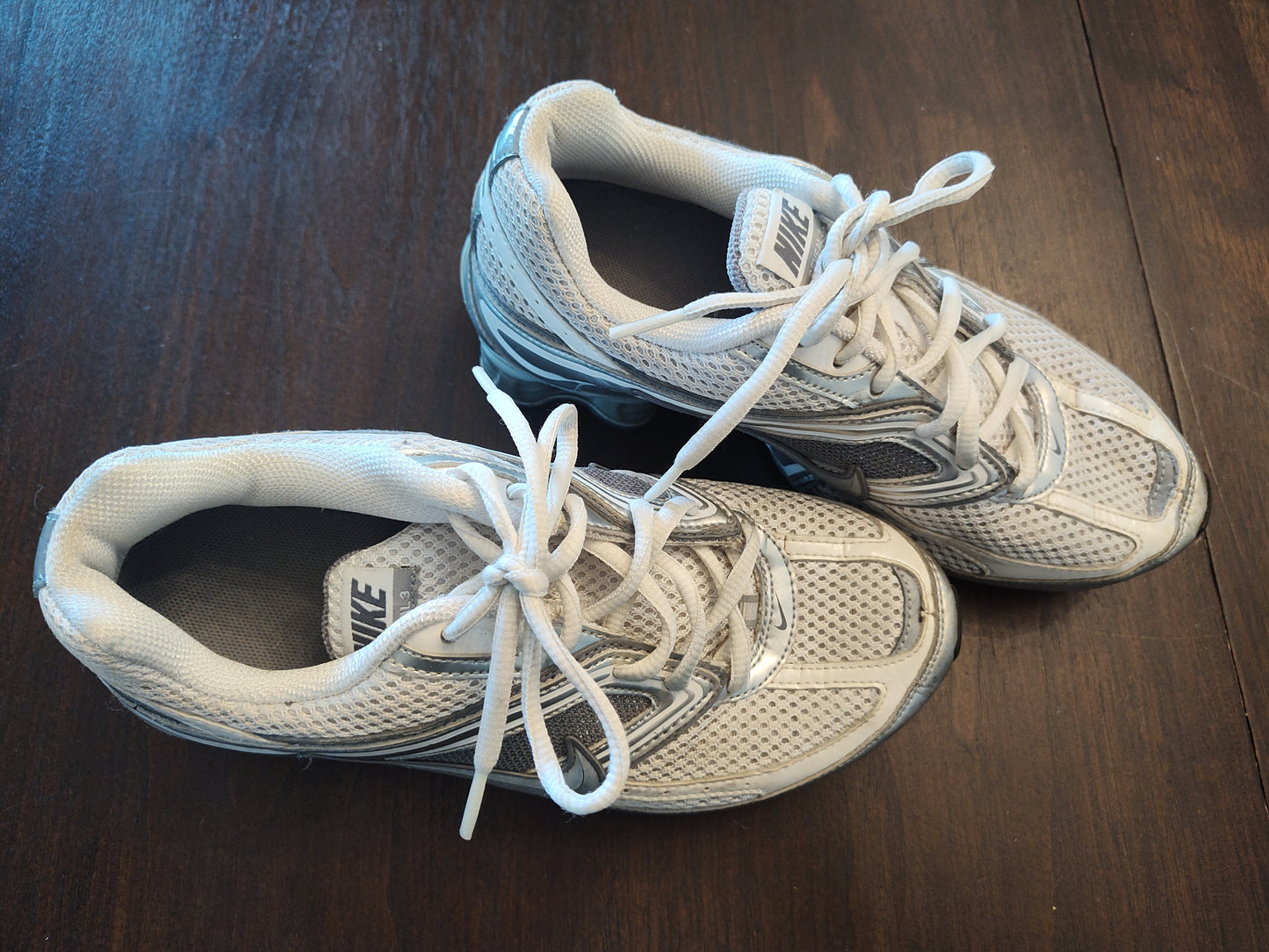 Seller 185: Nike Reveal 3 Women's Size 6.5 Grey