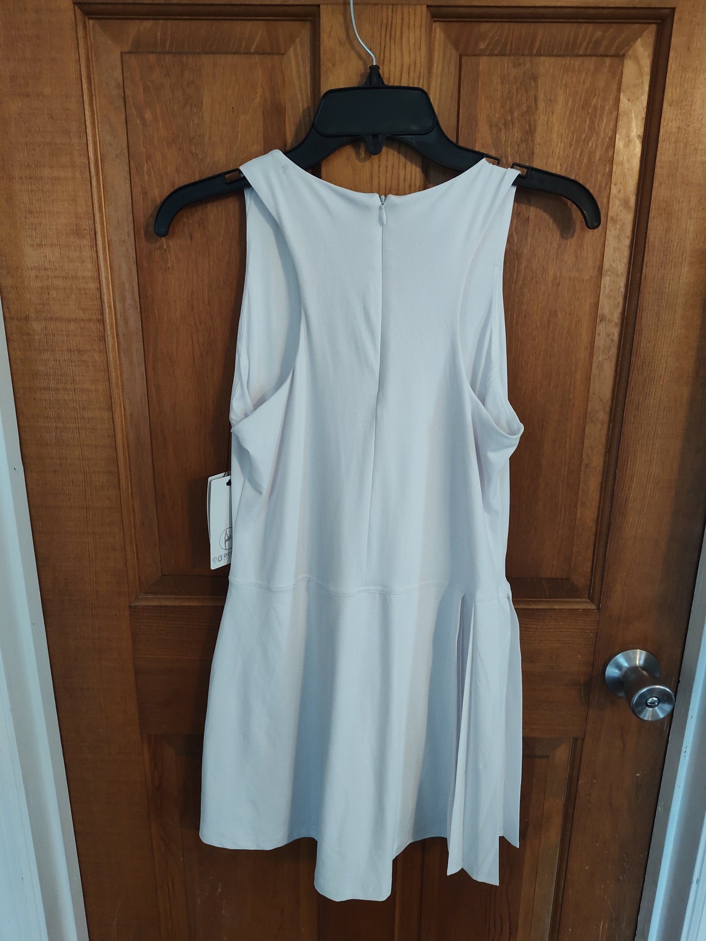 Seller 185: 90 degrees Women's Athletic Dress Size Medium